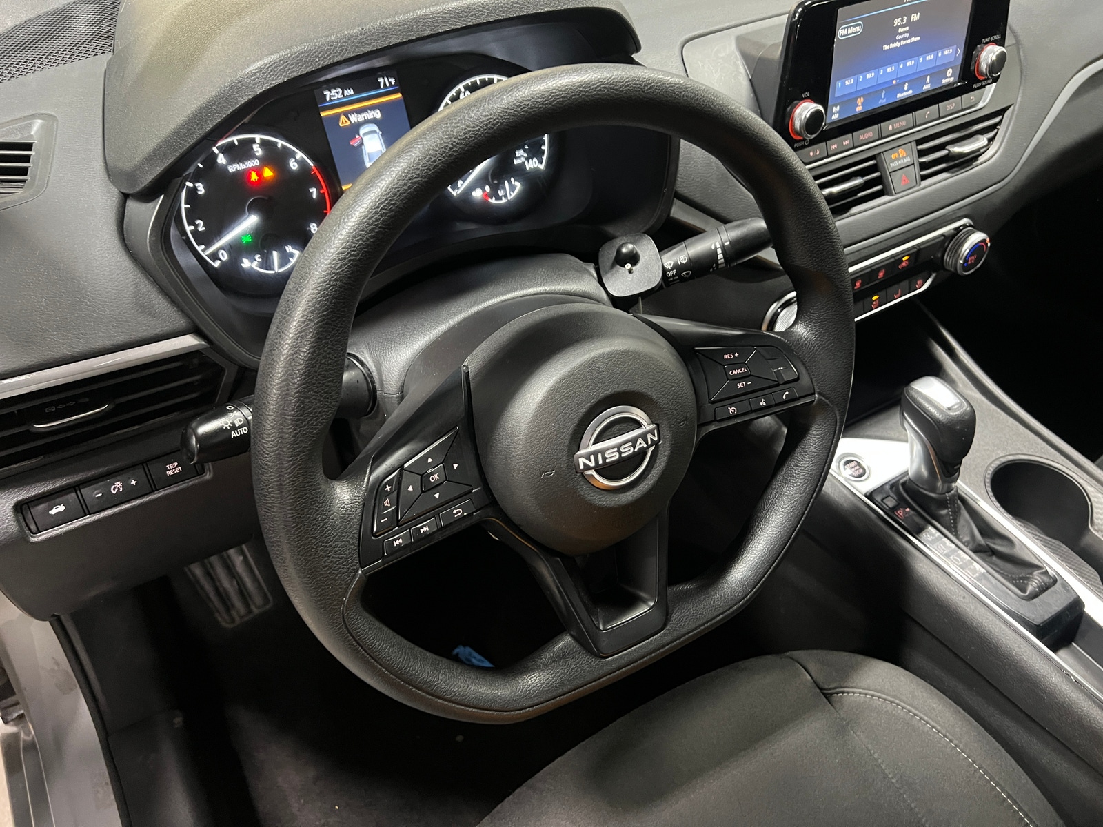 Thumbnail: 2023 Nissan Altima - 5