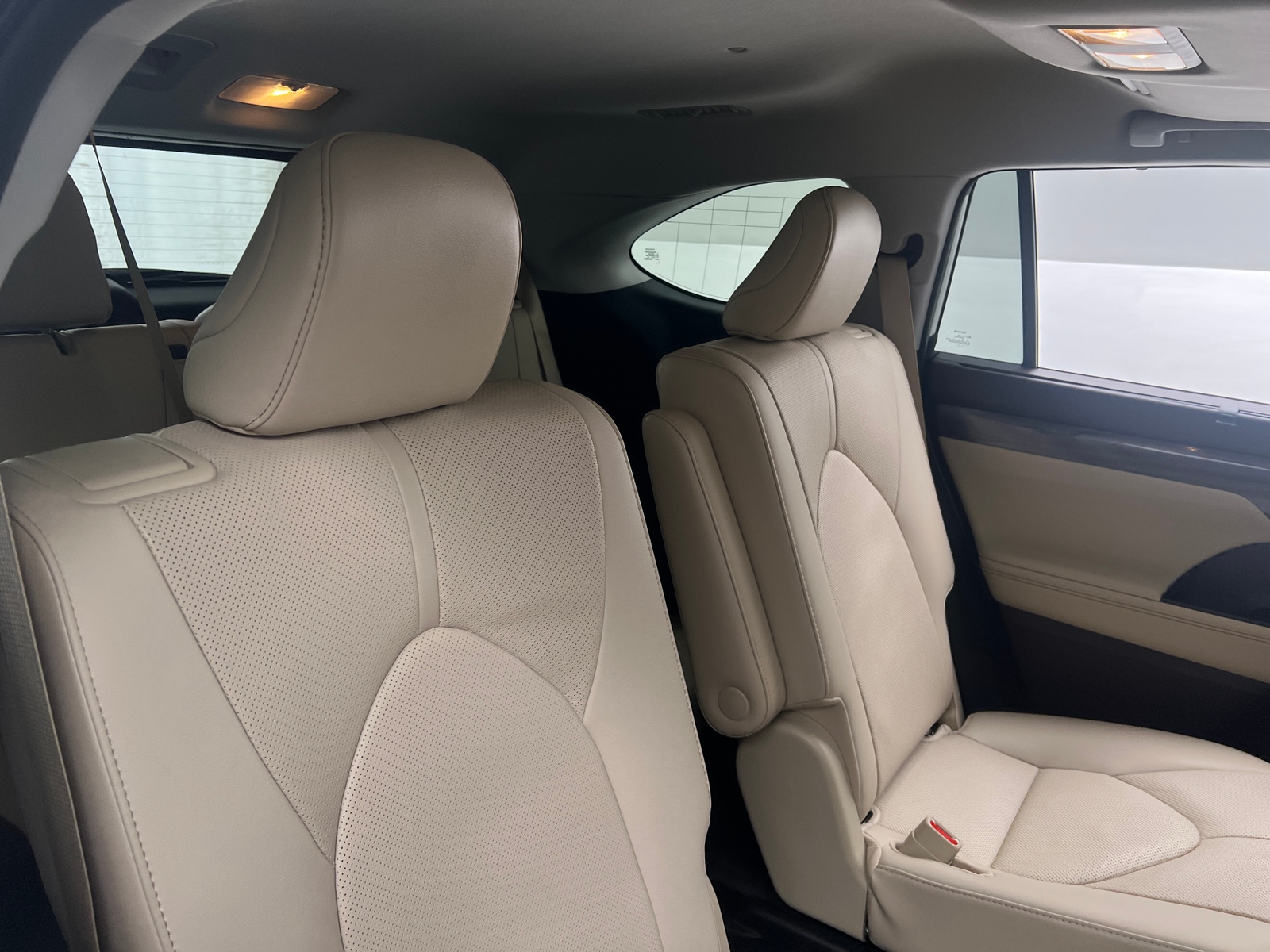 Thumbnail: 2021 Toyota Highlander - 5