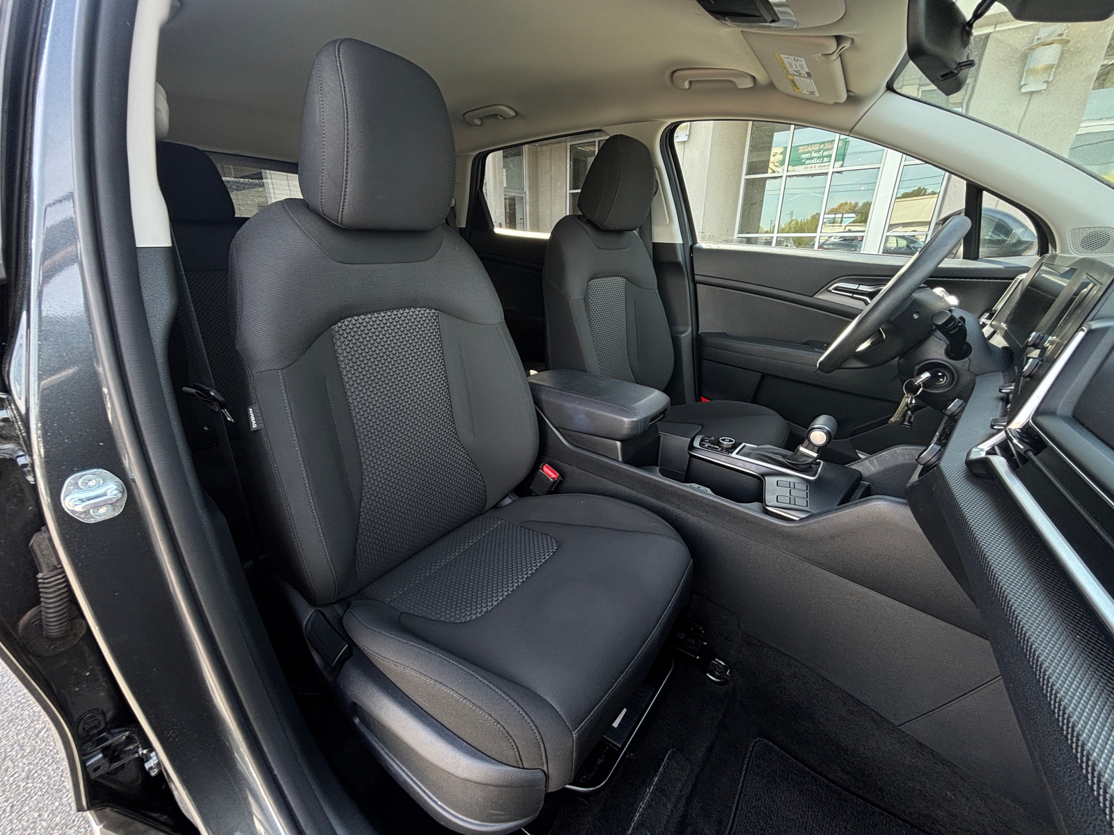 Thumbnail: 2025 Kia Sportage - 2