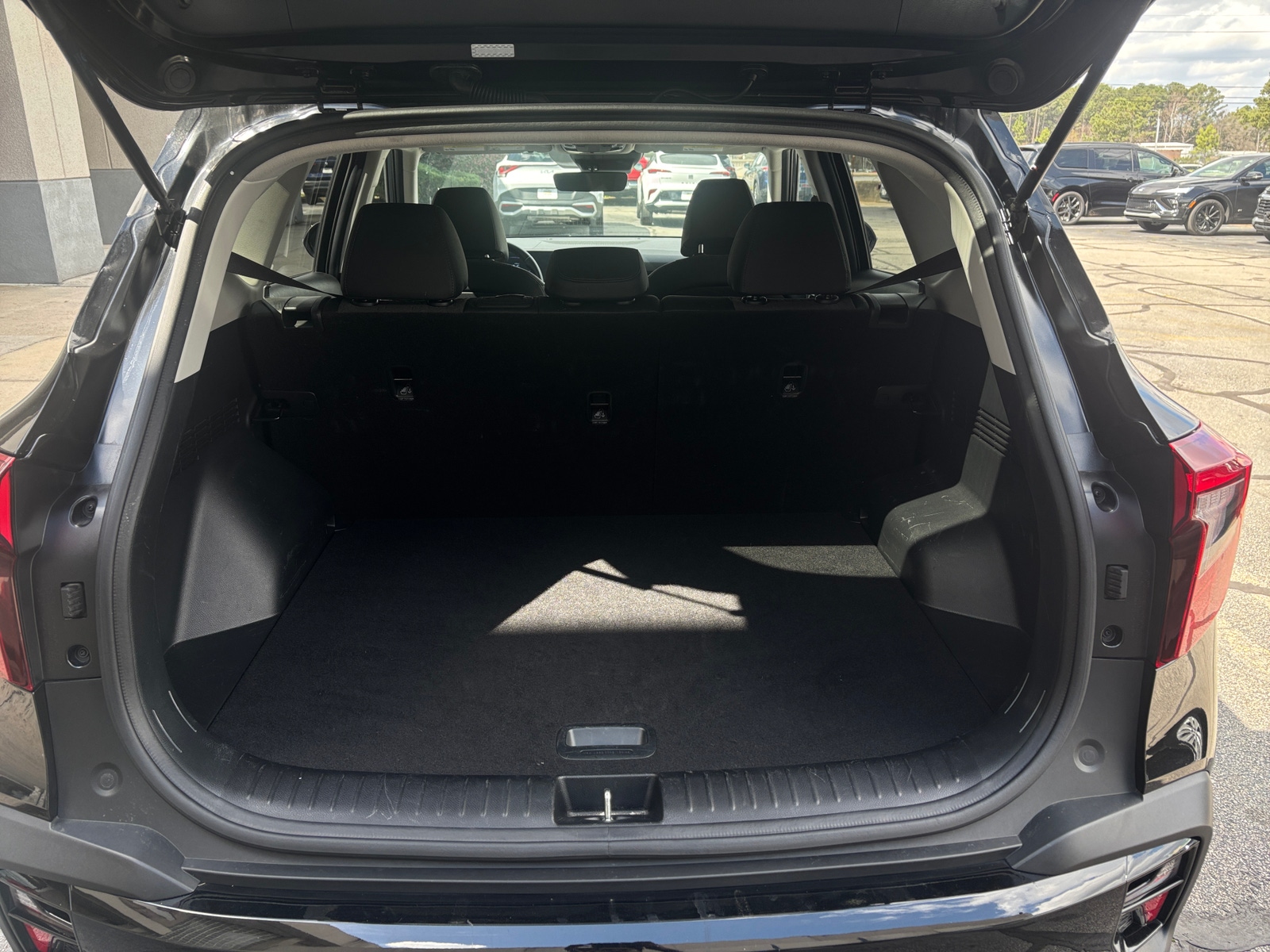 Thumbnail: 2025 Kia Seltos - 6