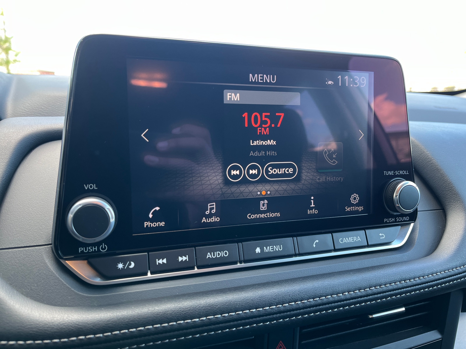 Thumbnail: 2025 Nissan Rogue - 4