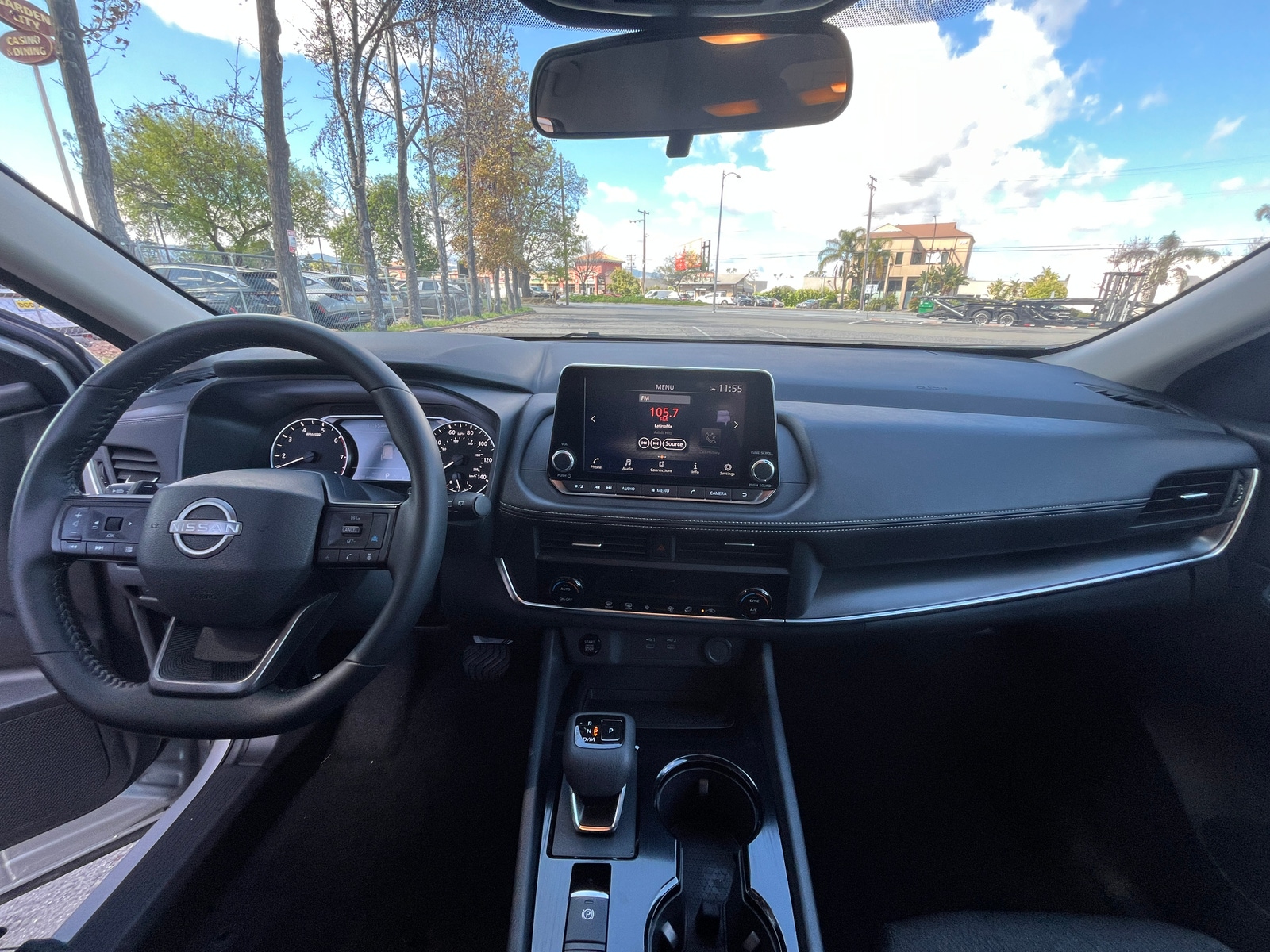 Thumbnail: 2025 Nissan Rogue - 3