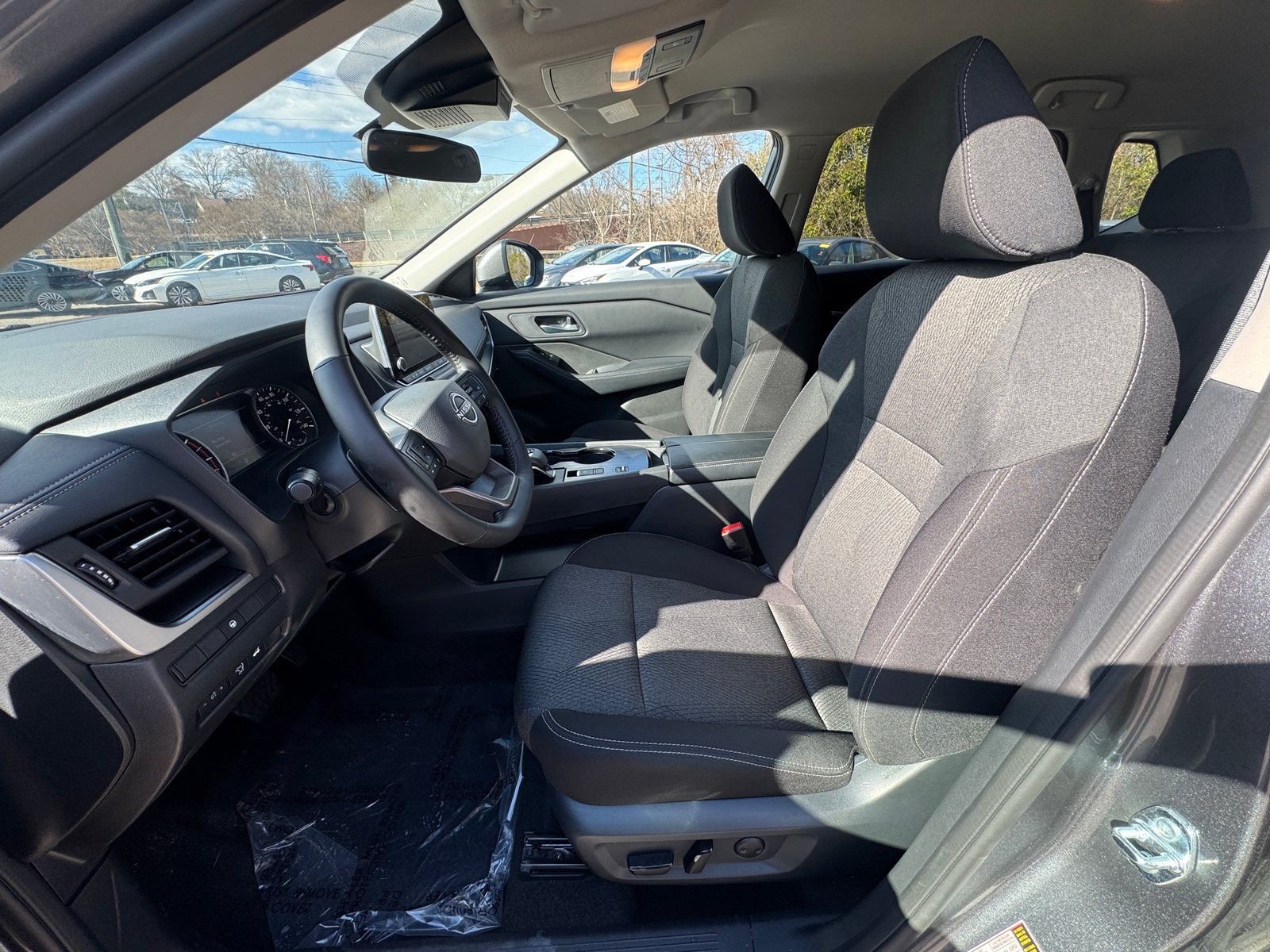 Thumbnail: 2025 Nissan Rogue - 2