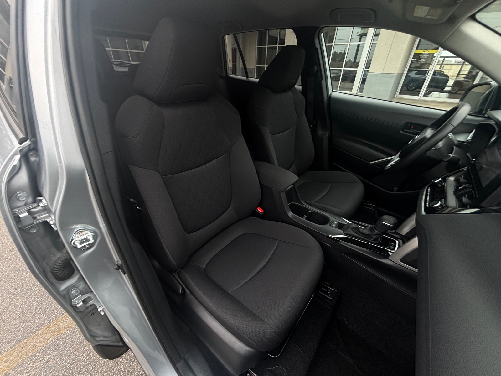 Thumbnail: 2025 Toyota Corolla Cross - 2