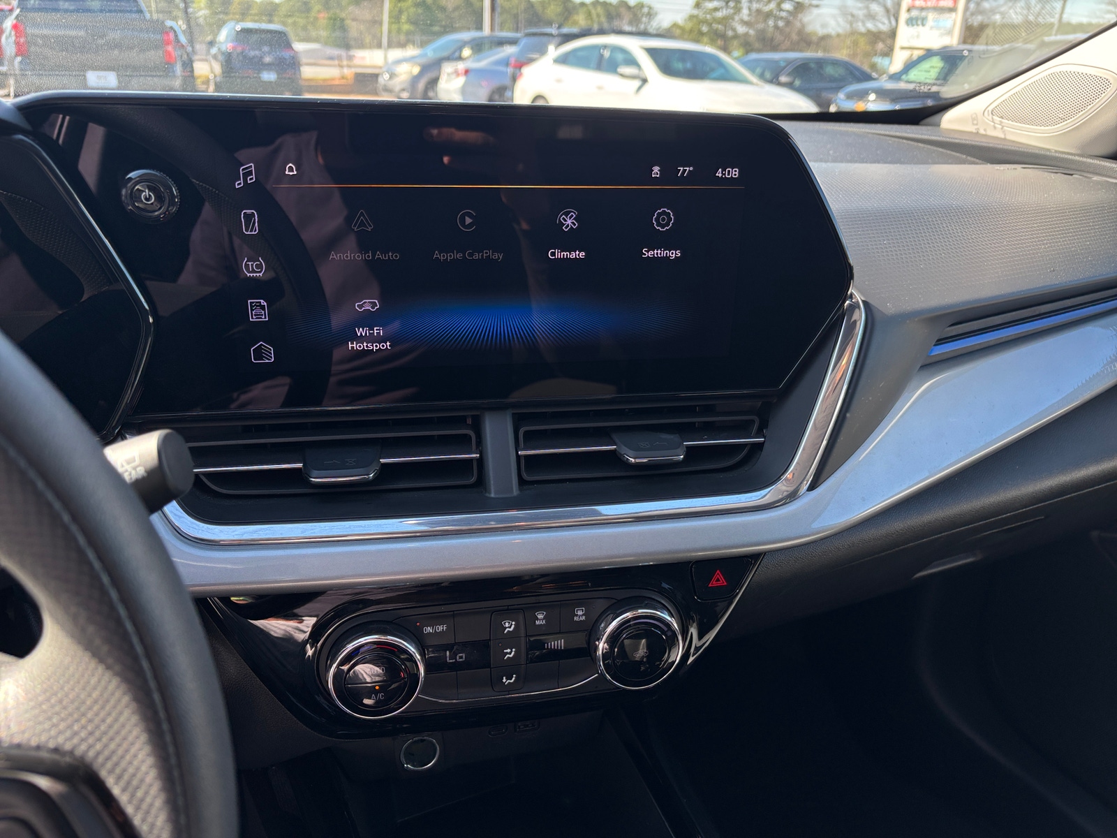 Thumbnail: 2025 Chevrolet Trax - 4