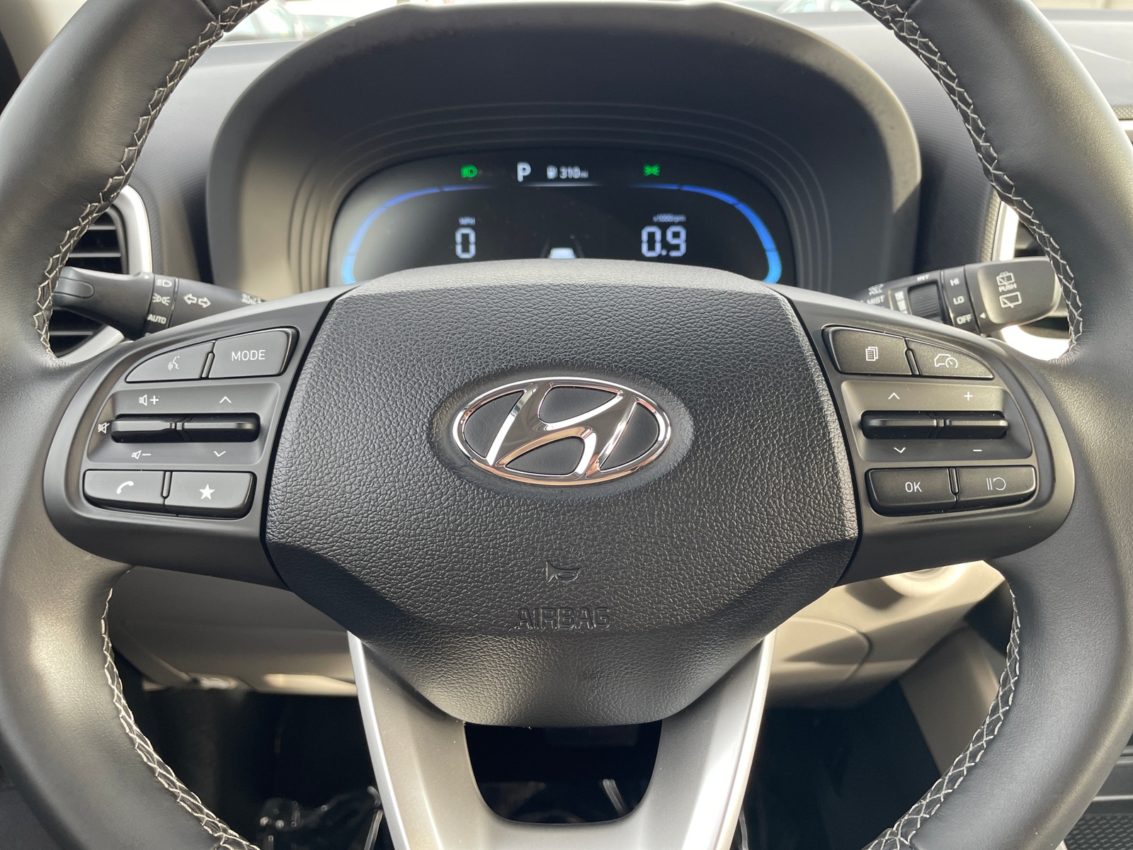 Thumbnail: 2025 Hyundai Venue - 5