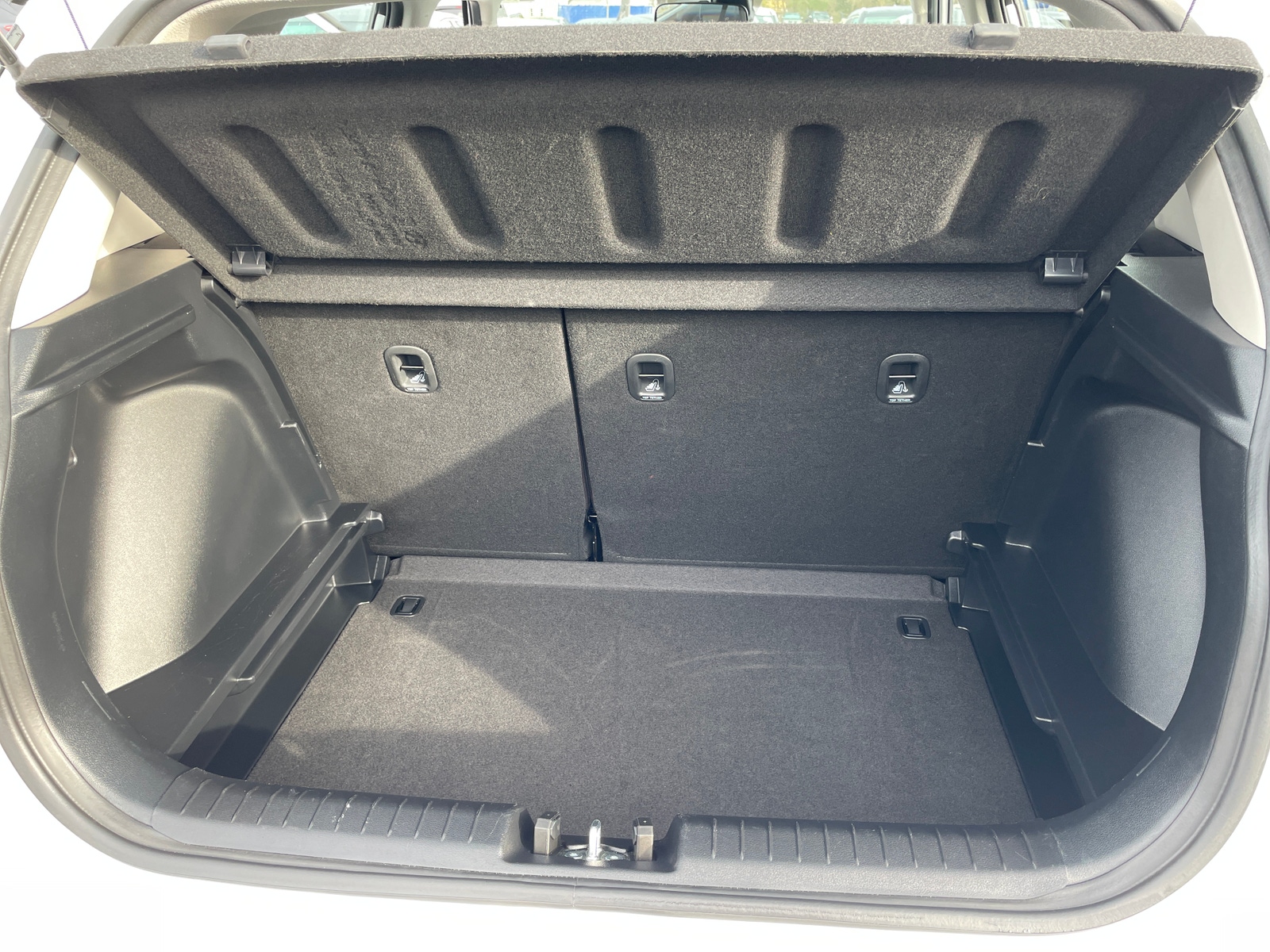 Thumbnail: 2025 Hyundai Venue - 6