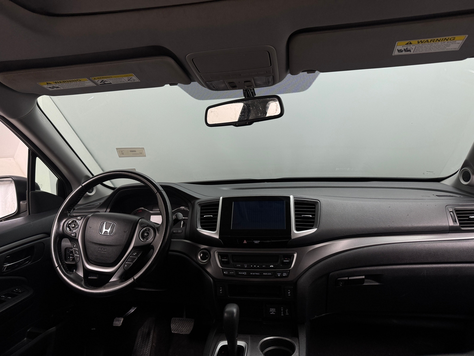 Thumbnail: 2017 Honda Pilot - 2