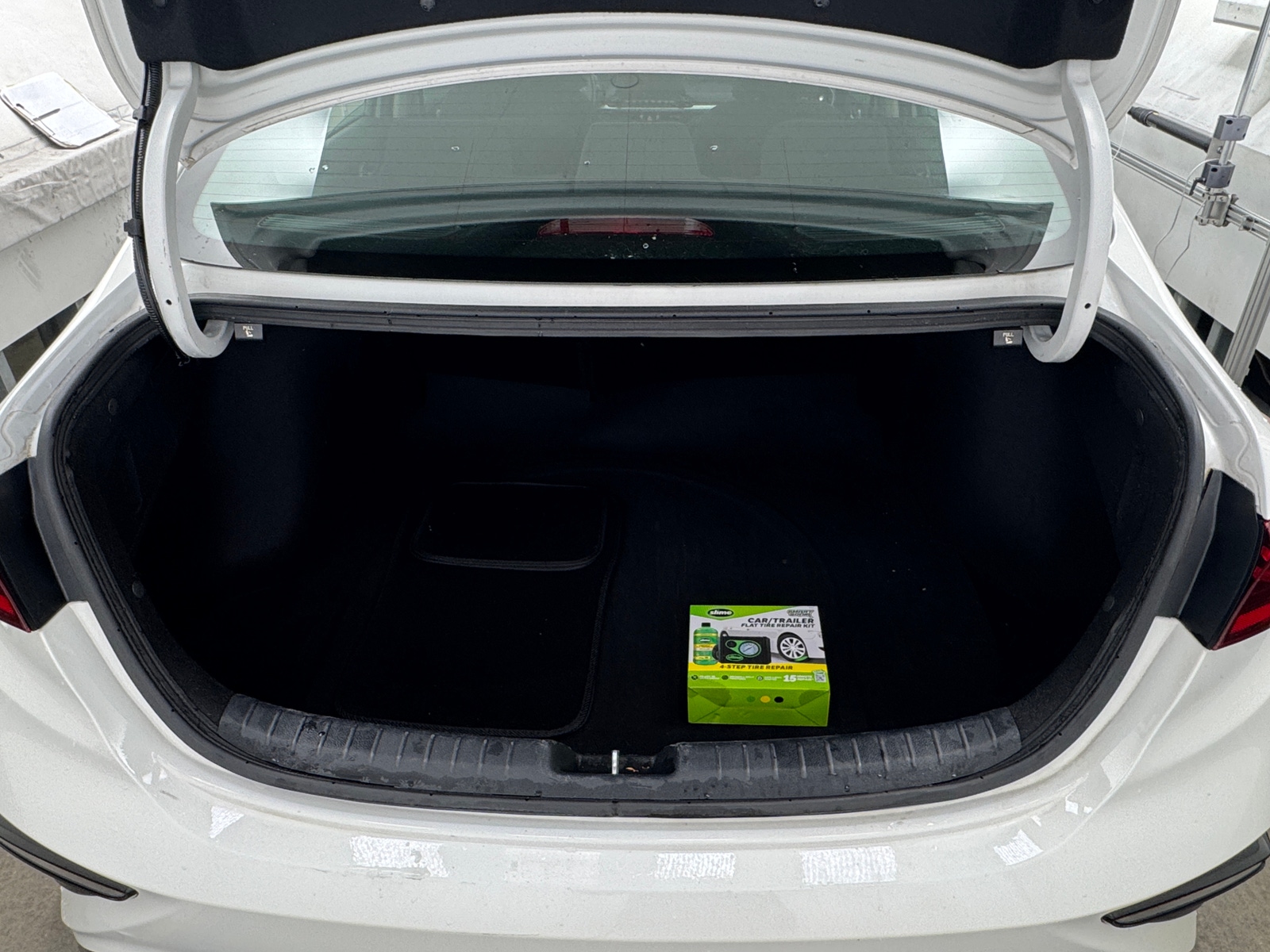 Thumbnail: 2021 Kia Forte - 7