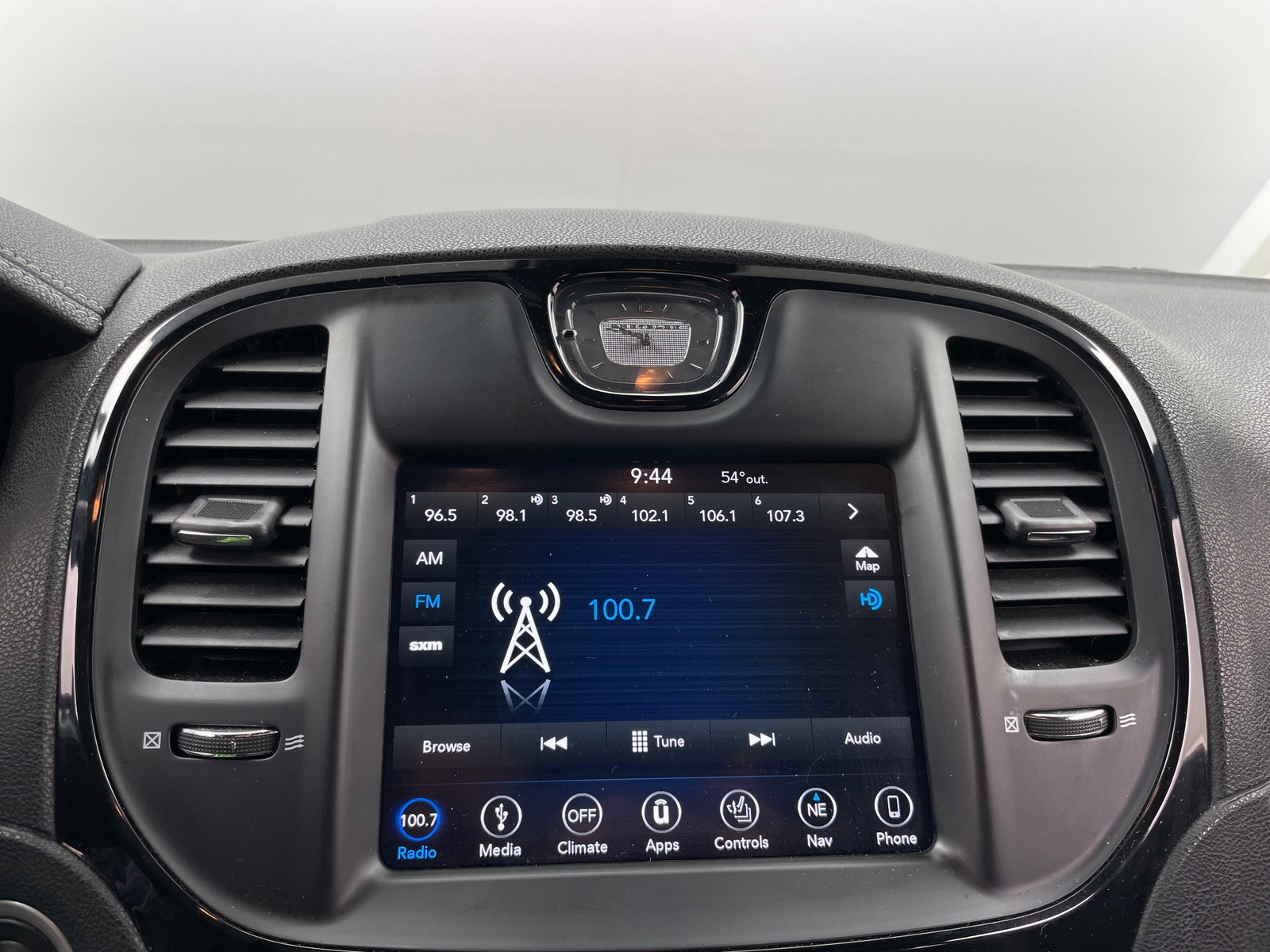 Thumbnail: 2018 Chrysler 300 - 3