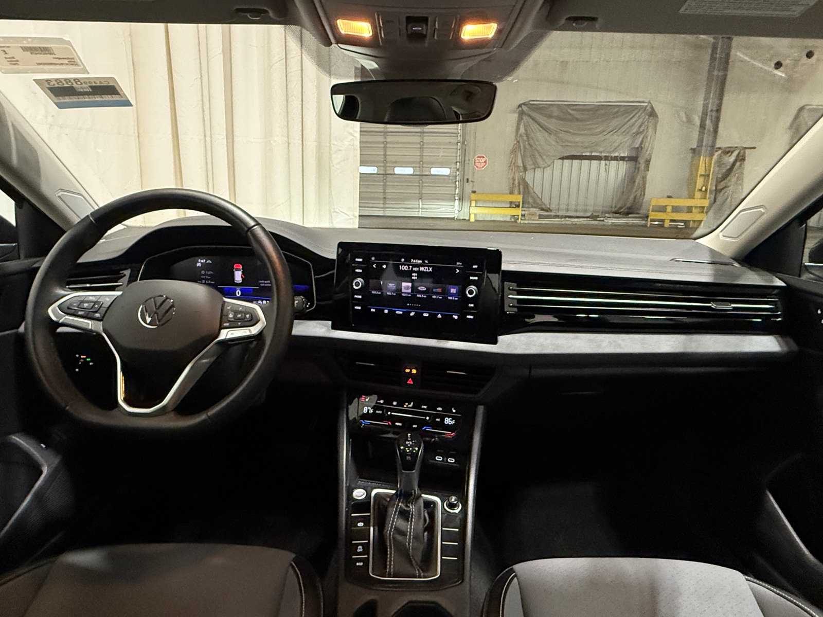 Thumbnail: 2025 Volkswagen Jetta - 2