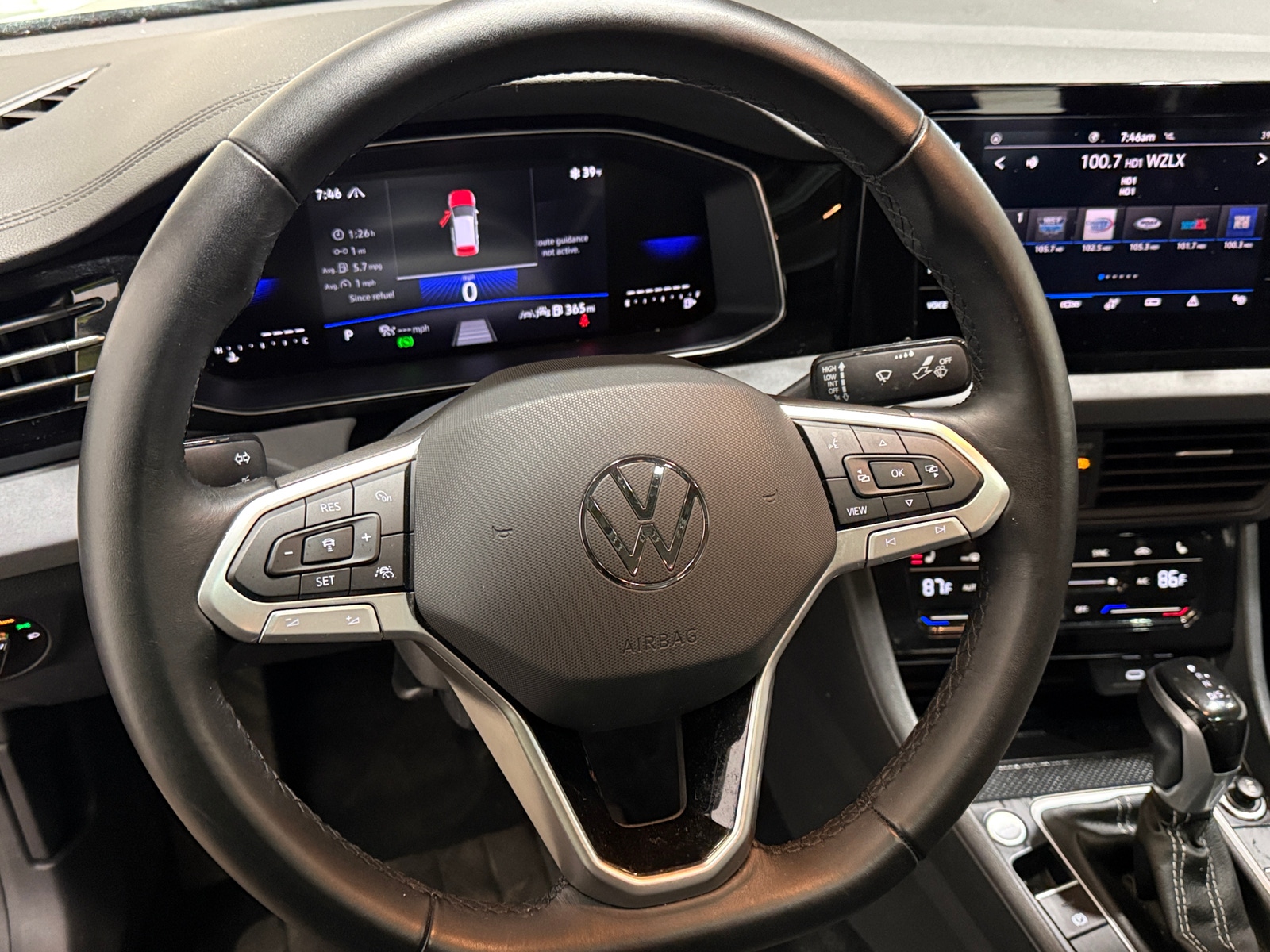 Thumbnail: 2025 Volkswagen Jetta - 4