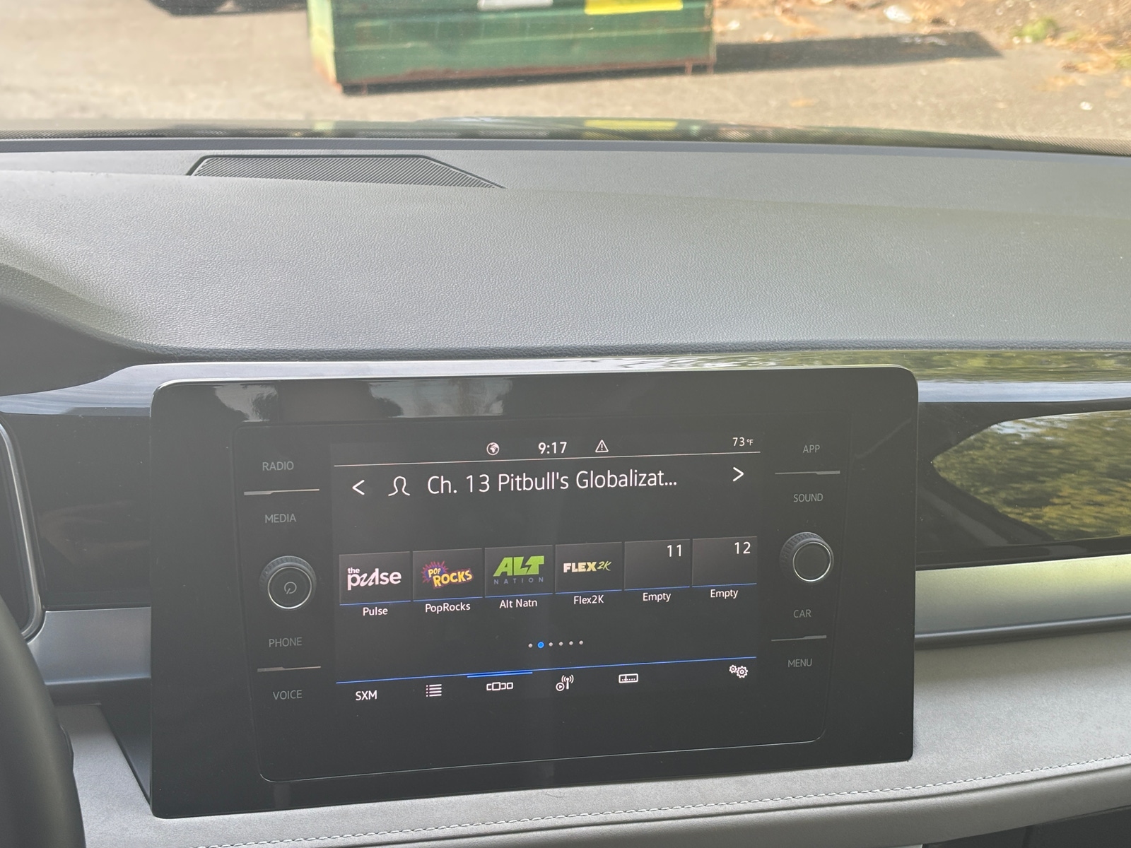 Thumbnail: 2025 Volkswagen Taos - 4