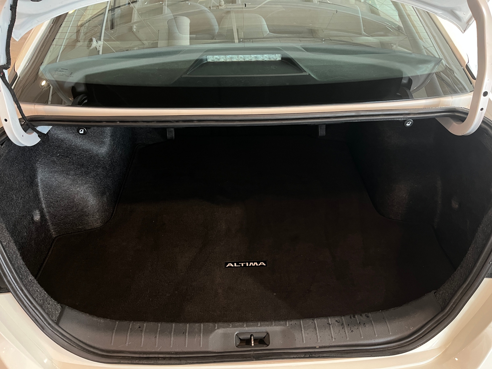 Thumbnail: 2025 Nissan Altima - 6