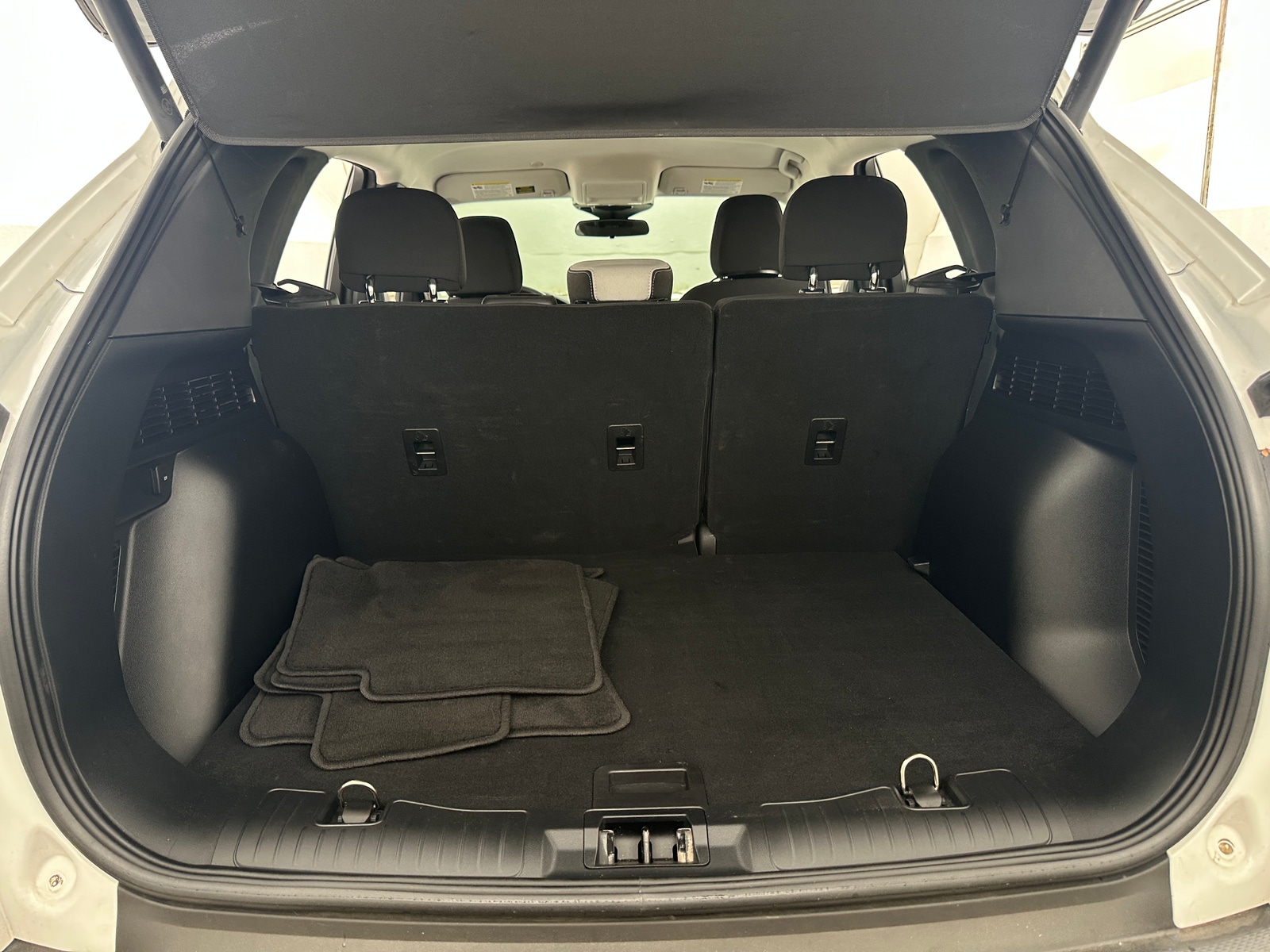 Thumbnail: 2023 Ford Escape - 7