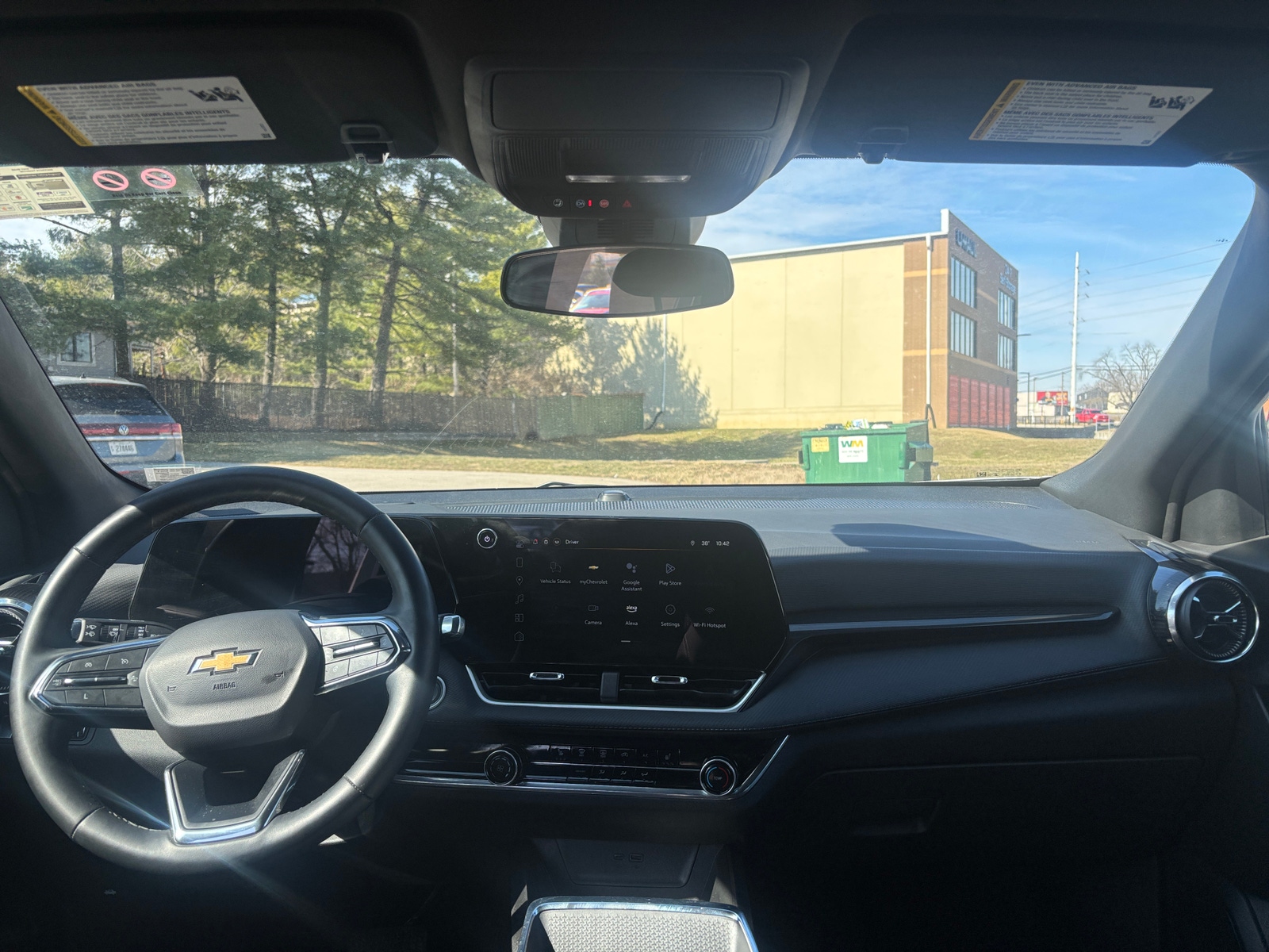 Thumbnail: 2025 Chevrolet Equinox - 3