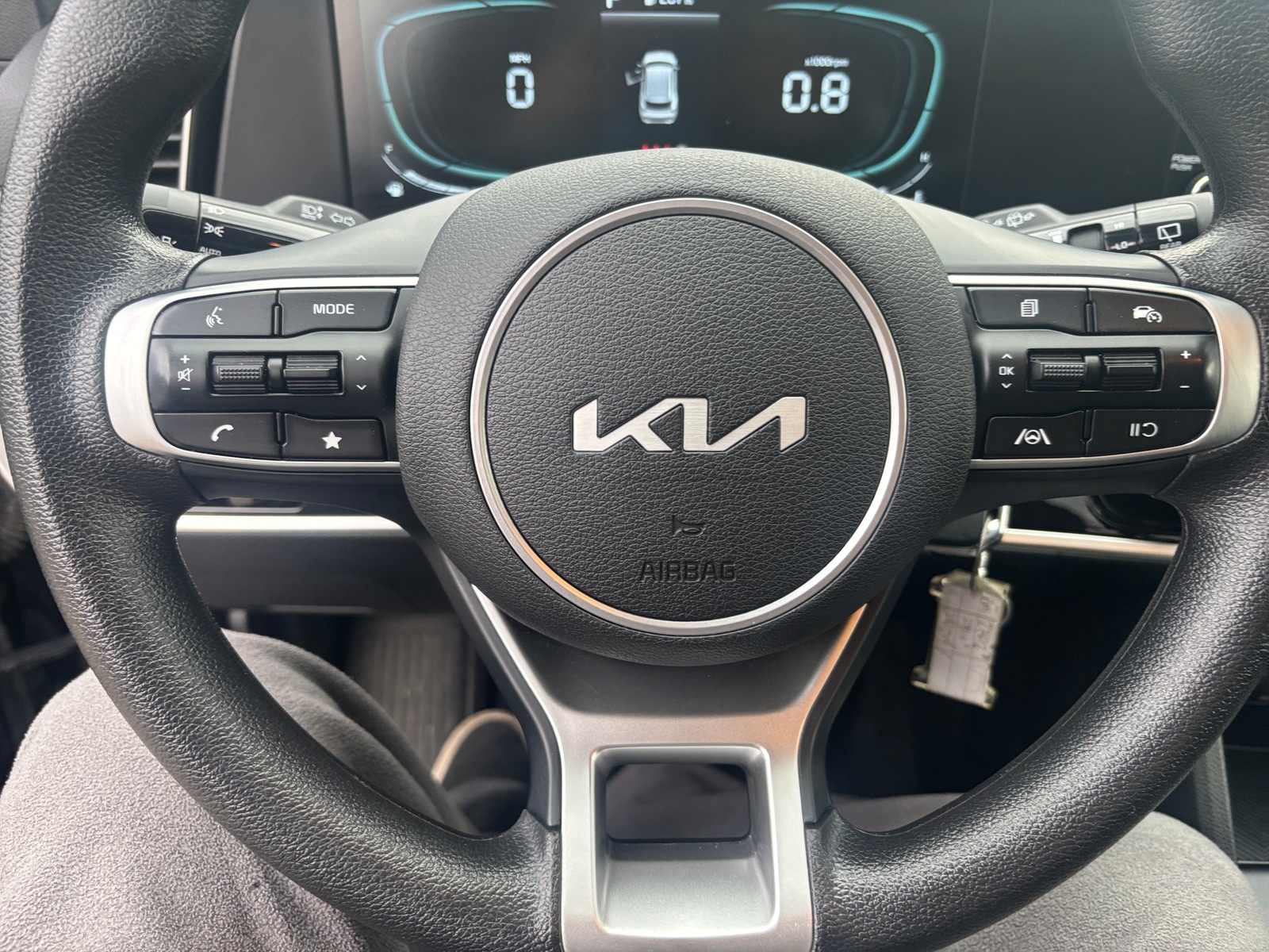 Thumbnail: 2025 Kia Sportage - 5