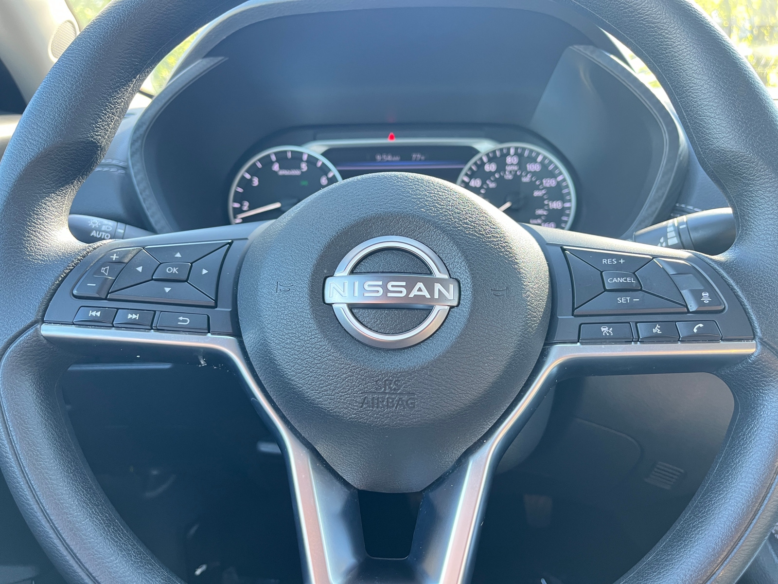 Thumbnail: 2025 Nissan Sentra - 5