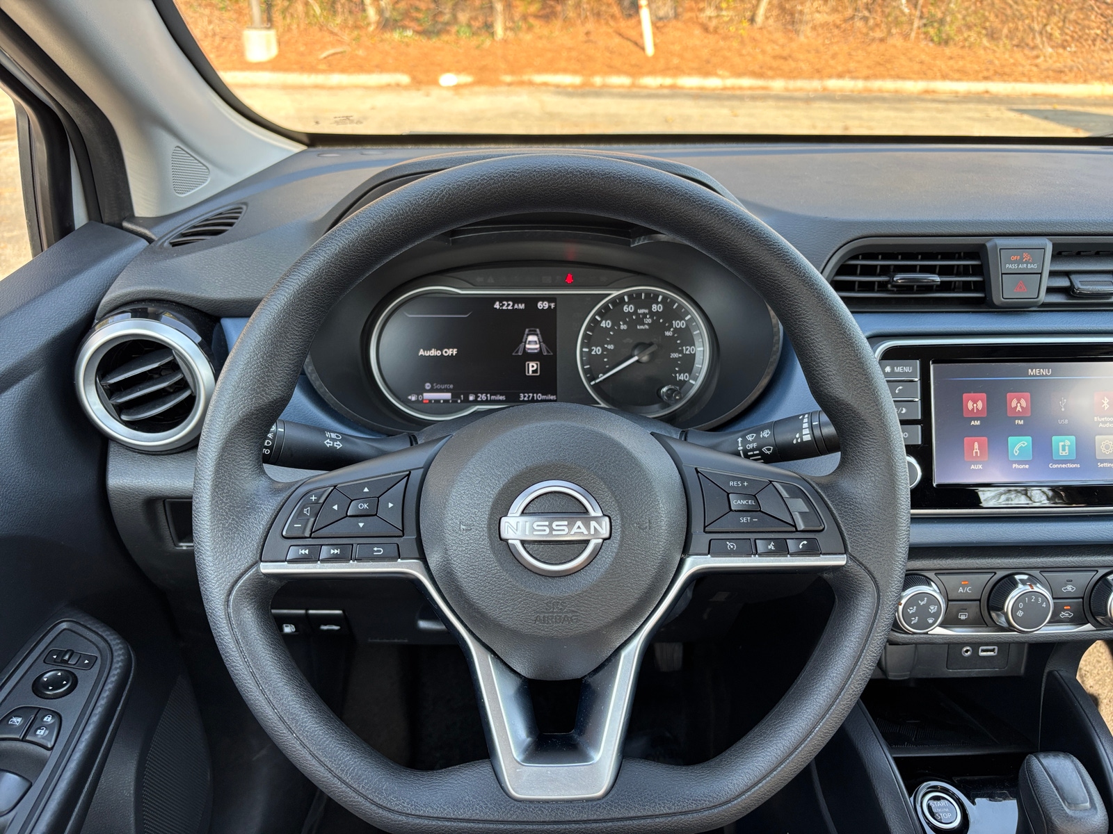 Thumbnail: 2025 Nissan Versa - 5