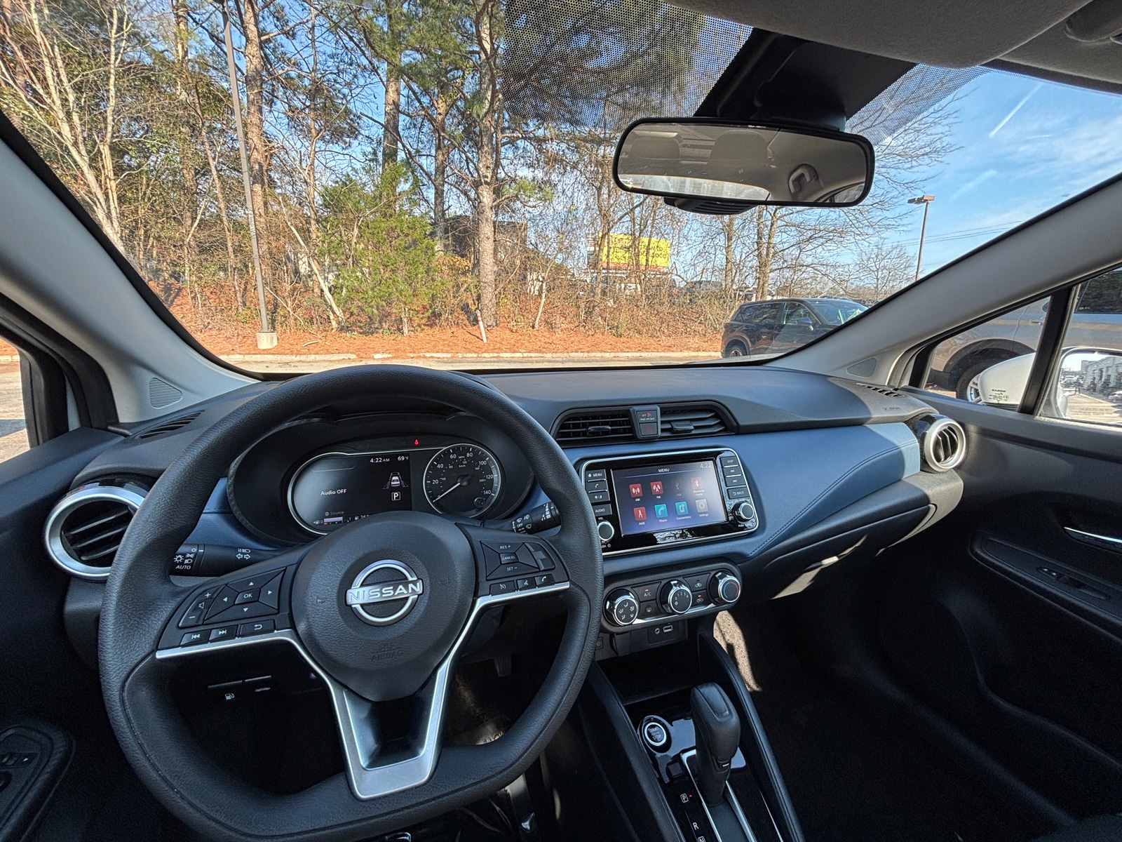 Thumbnail: 2025 Nissan Versa - 3