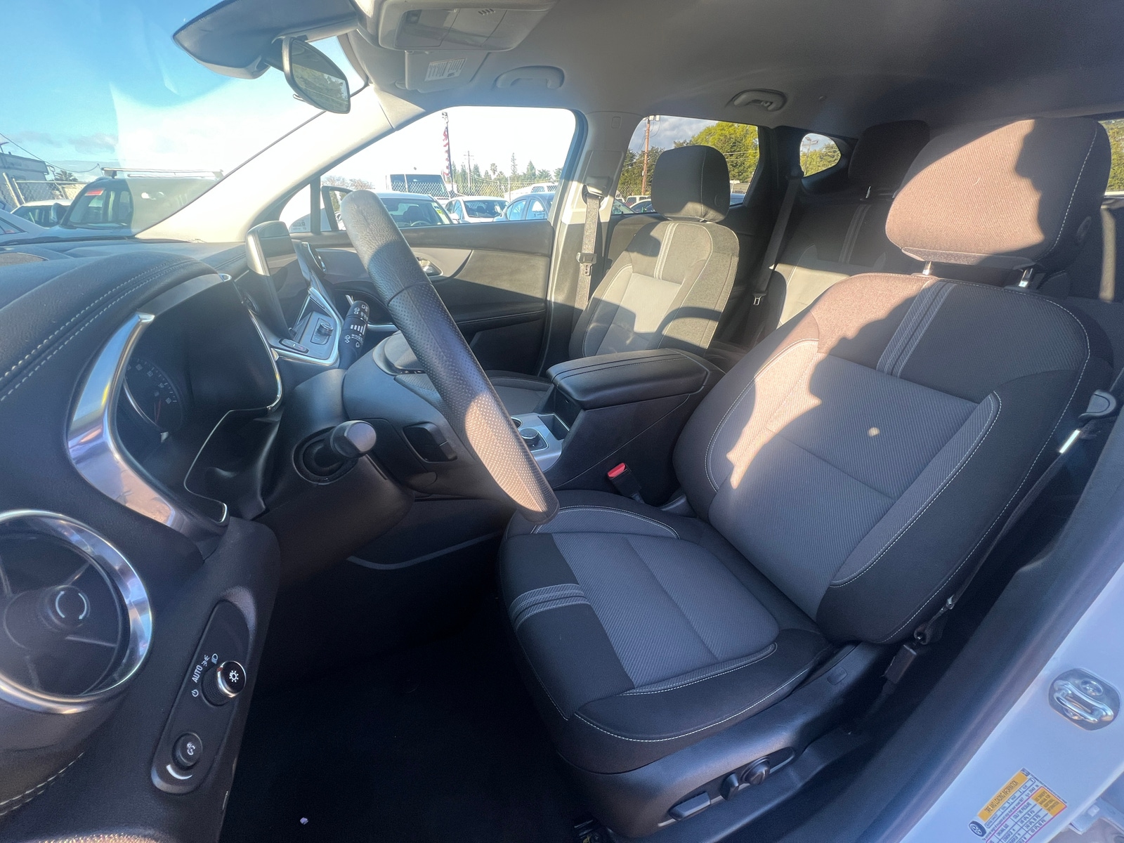 Thumbnail: 2025 Chevrolet Blazer - 2