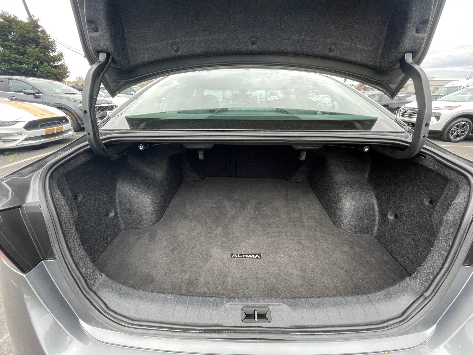 Thumbnail: 2025 Nissan Altima - 5