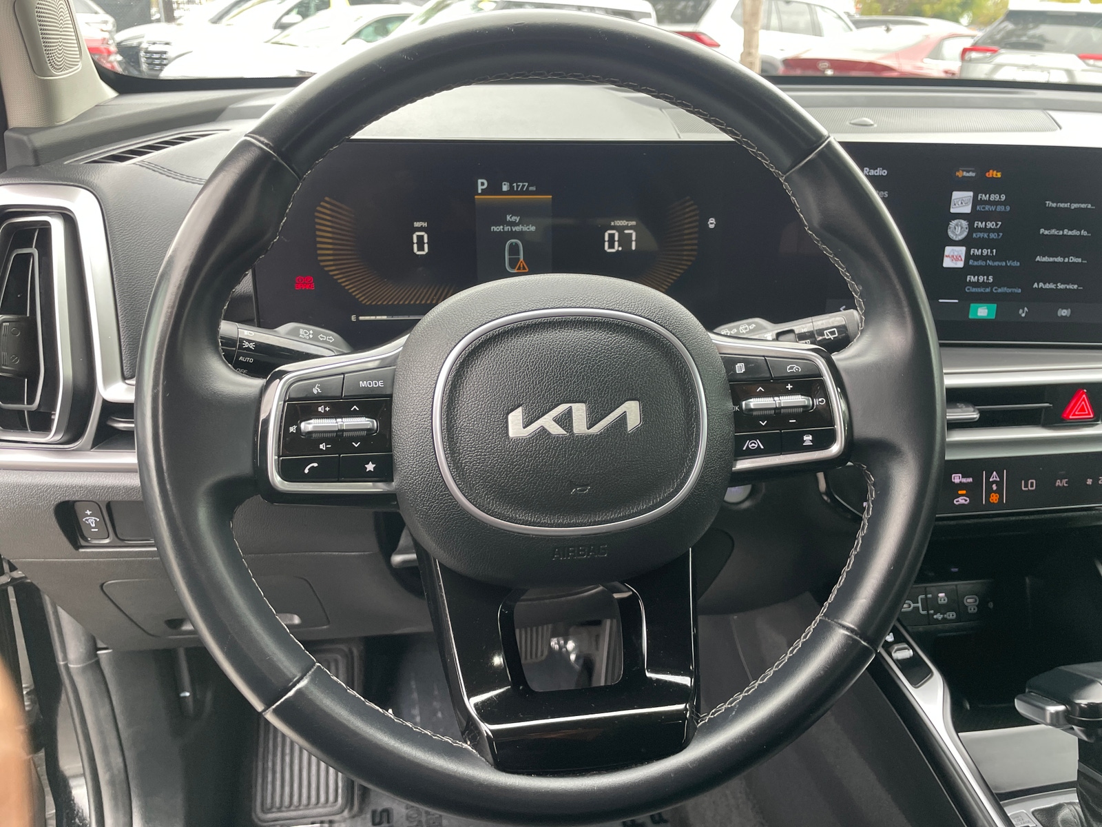 Thumbnail: 2024 Kia Sorento - 5