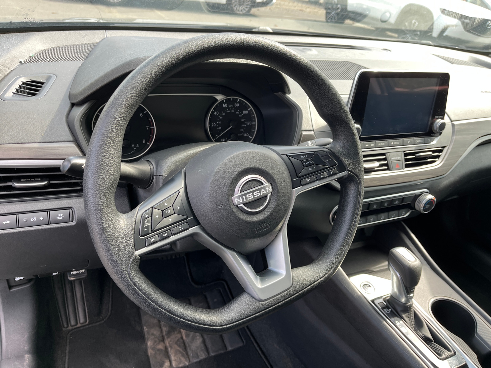 Thumbnail: 2025 Nissan Altima - 5