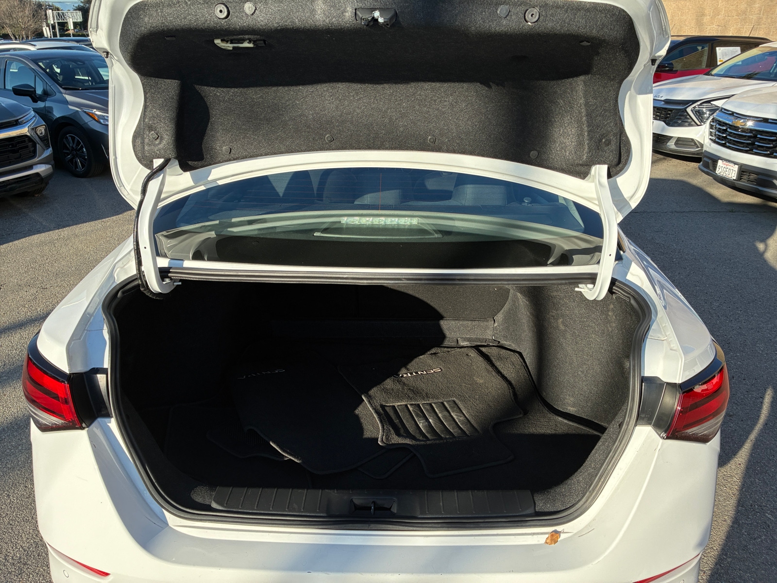 Thumbnail: 2025 Nissan Sentra - 6