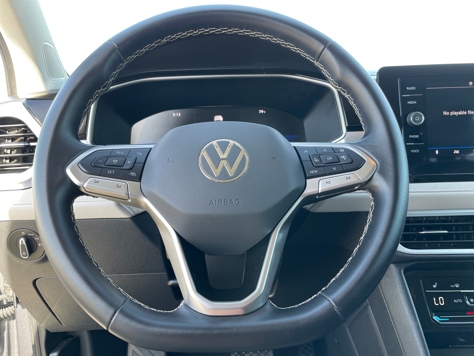 Thumbnail: 2025 Volkswagen Taos - 5