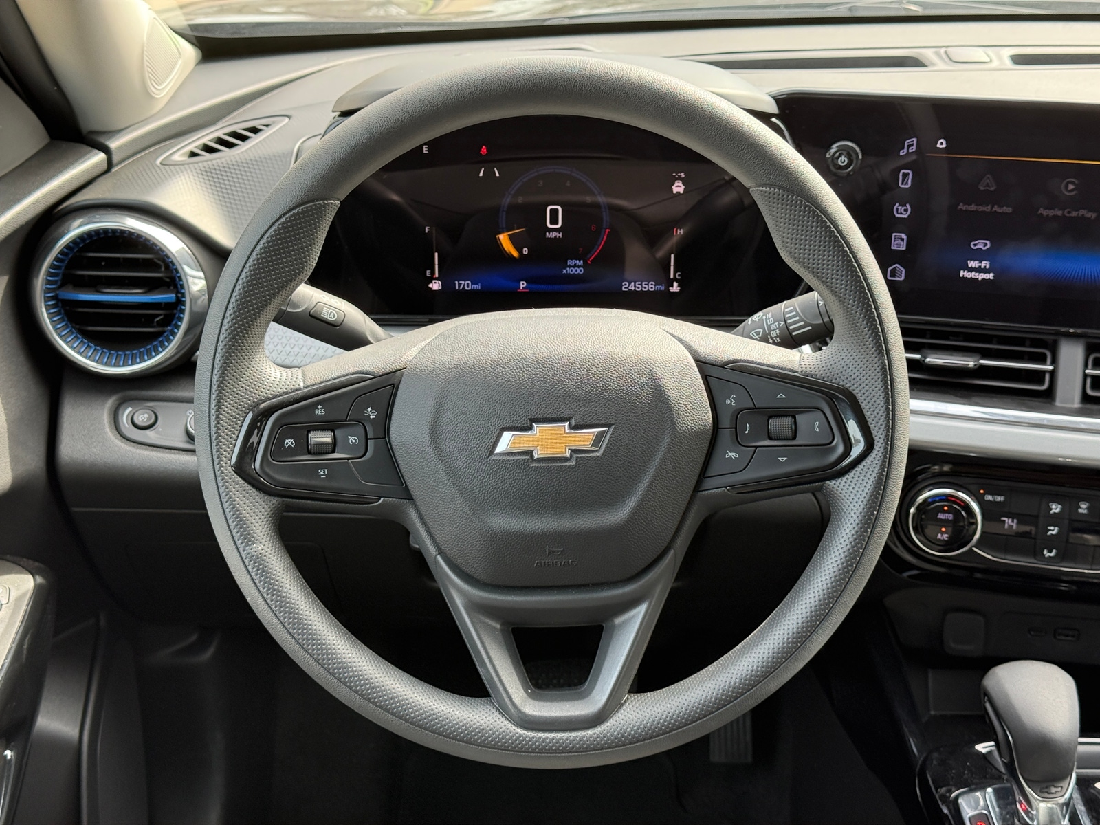 Thumbnail: 2025 Chevrolet Trax - 5