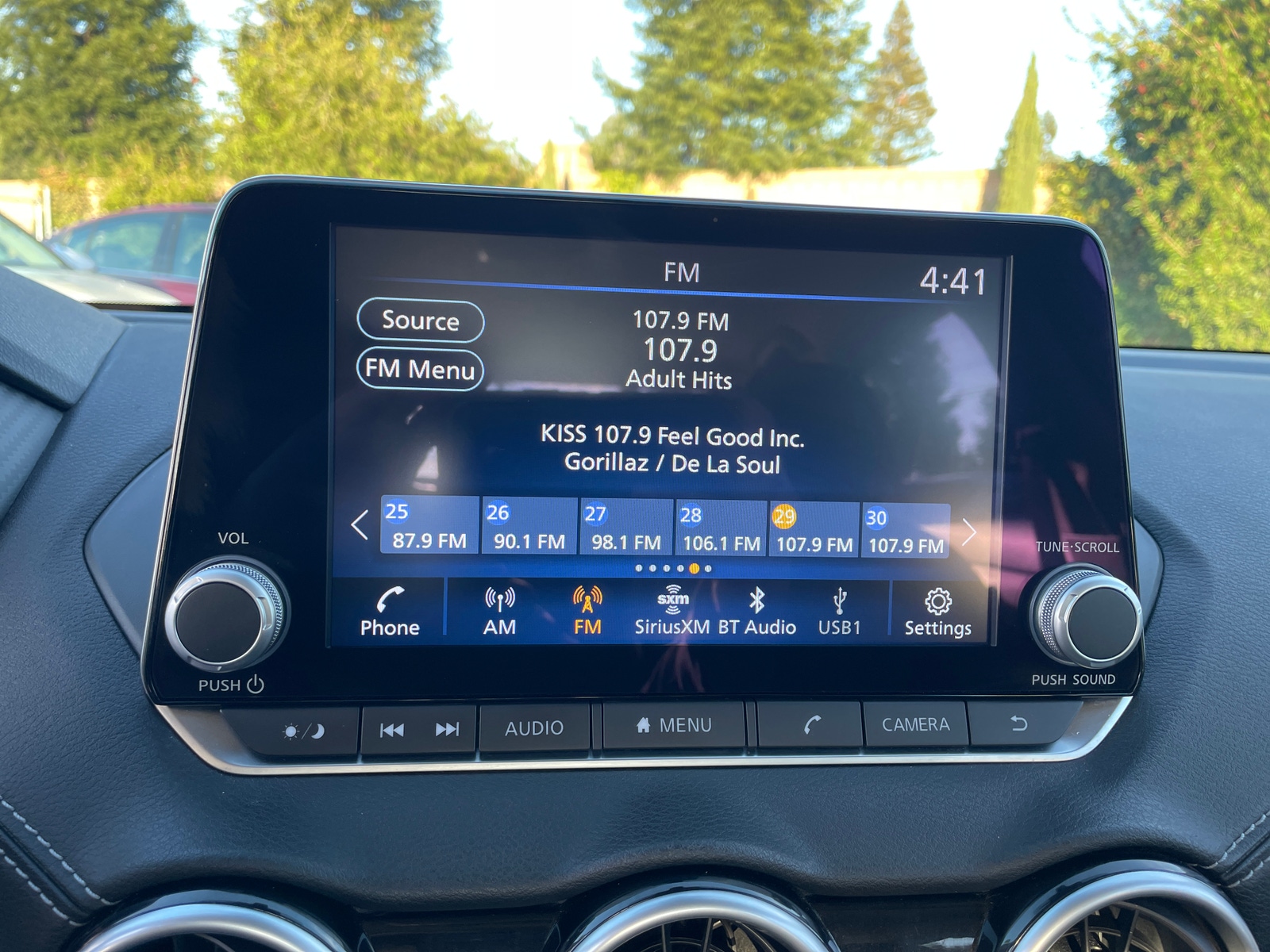 Thumbnail: 2025 Nissan Sentra - 4