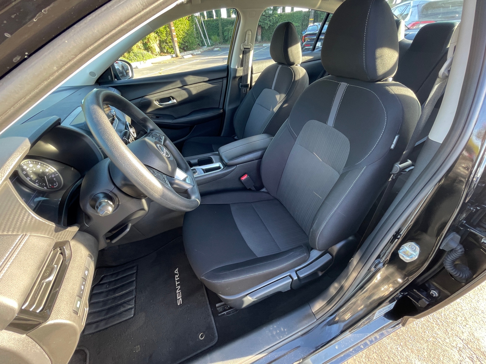 Thumbnail: 2025 Nissan Sentra - 2