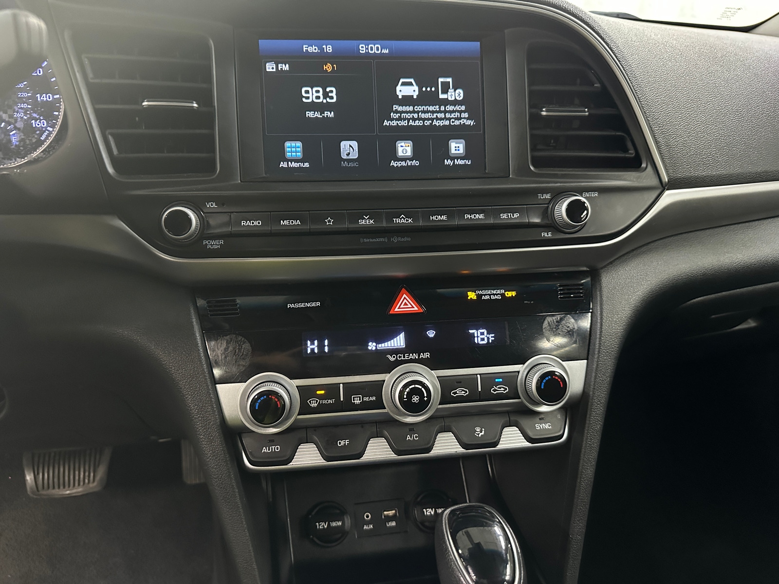 Thumbnail: 2020 Hyundai Elantra - 4