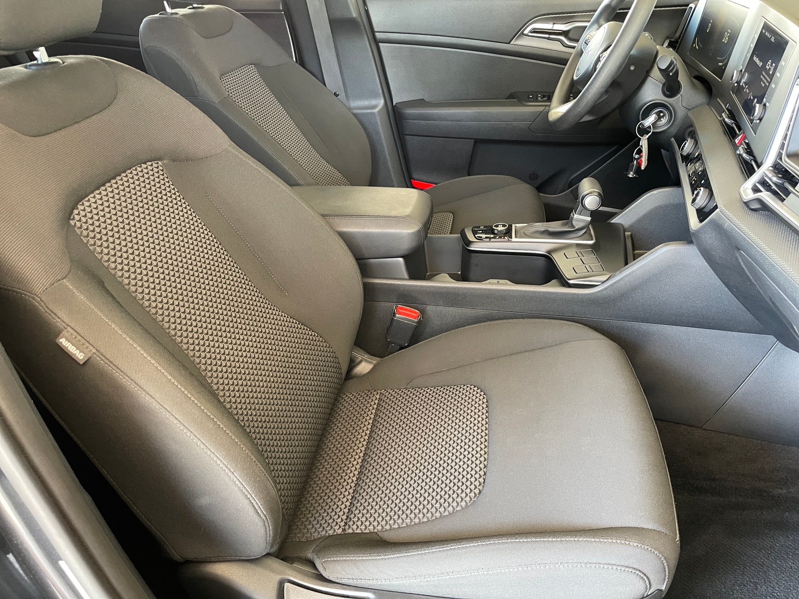 Thumbnail: 2025 Kia Sportage - 2