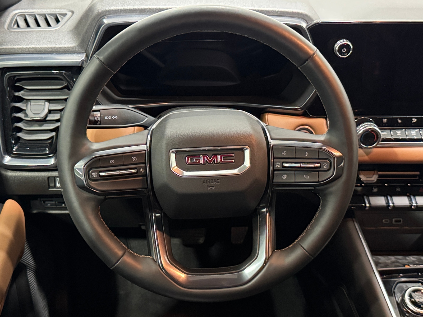 Thumbnail: 2024 GMC Canyon - 4