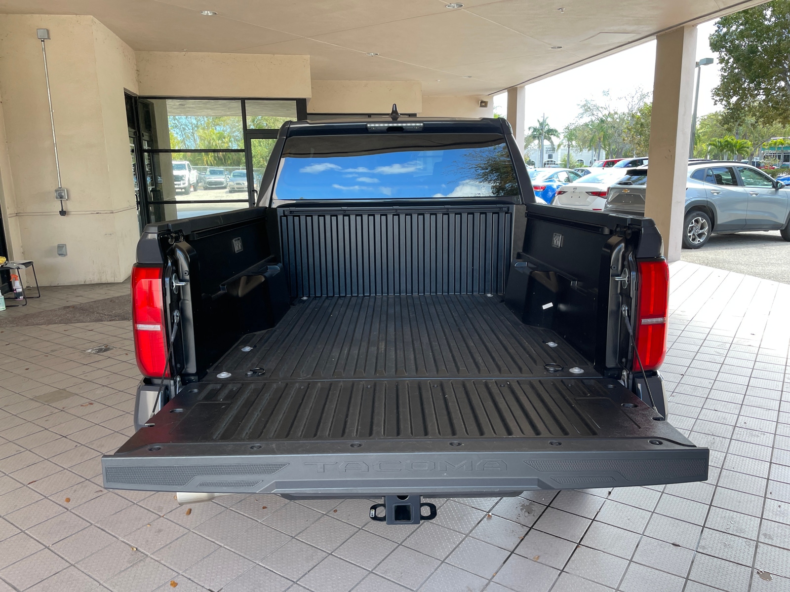 Thumbnail: 2025 Toyota Tacoma - 4