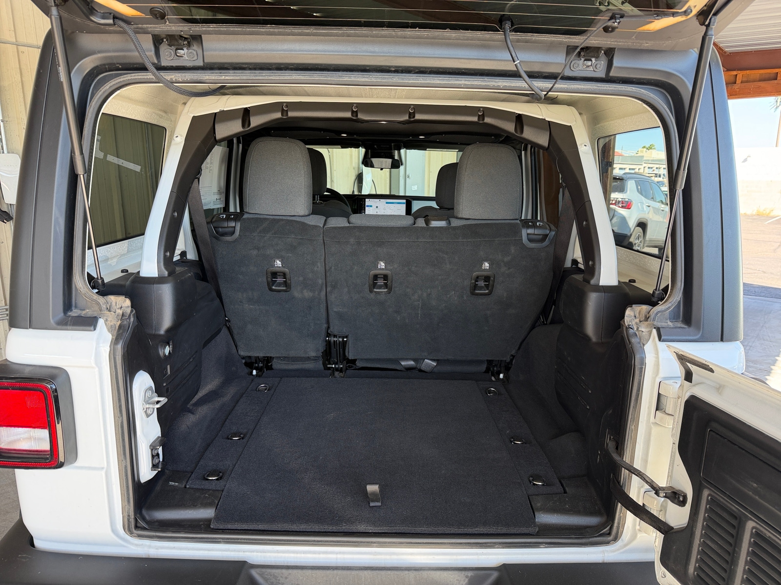 Thumbnail: 2025 Jeep Wrangler - 6