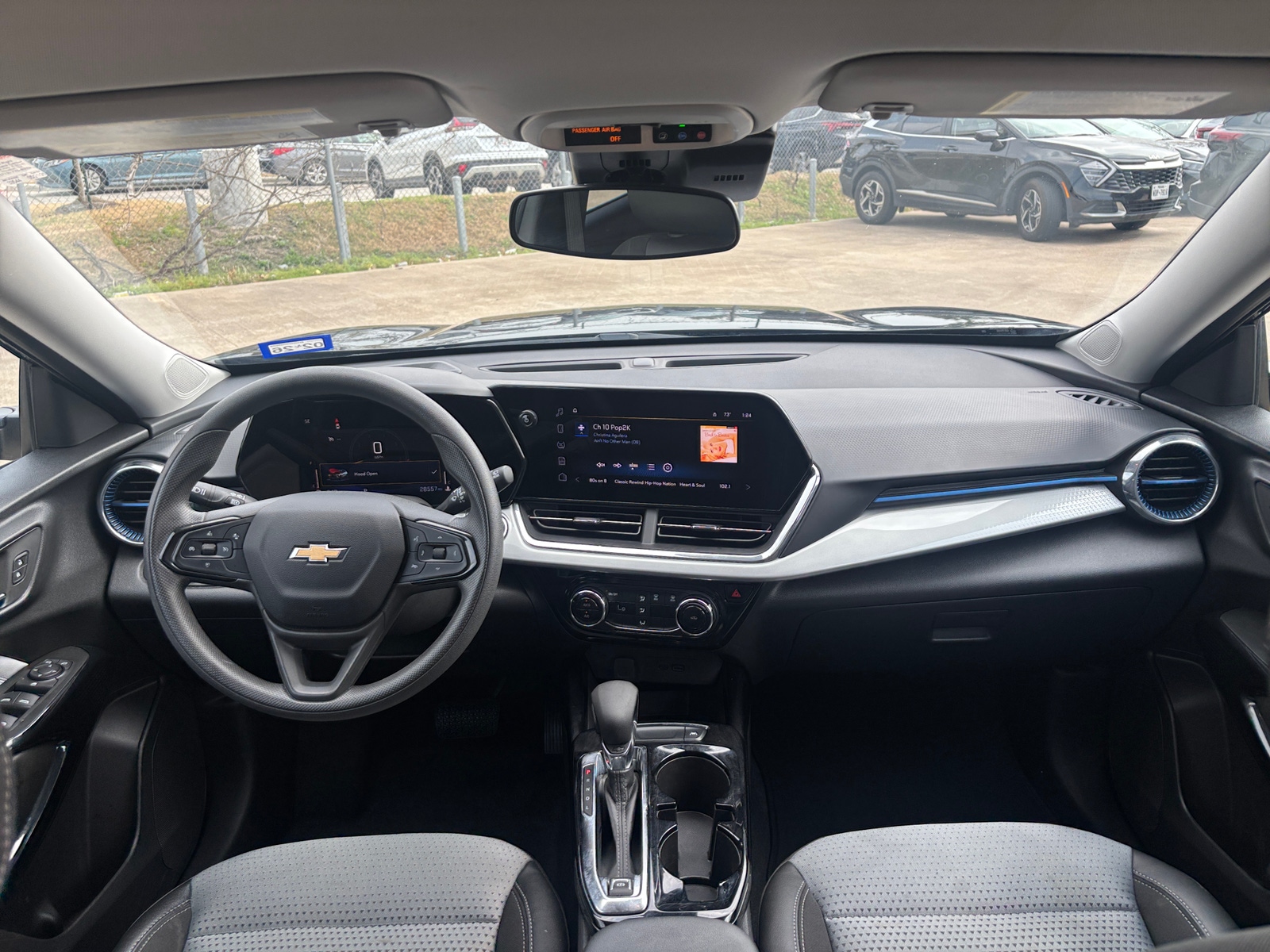 Thumbnail: 2025 Chevrolet Trax - 3