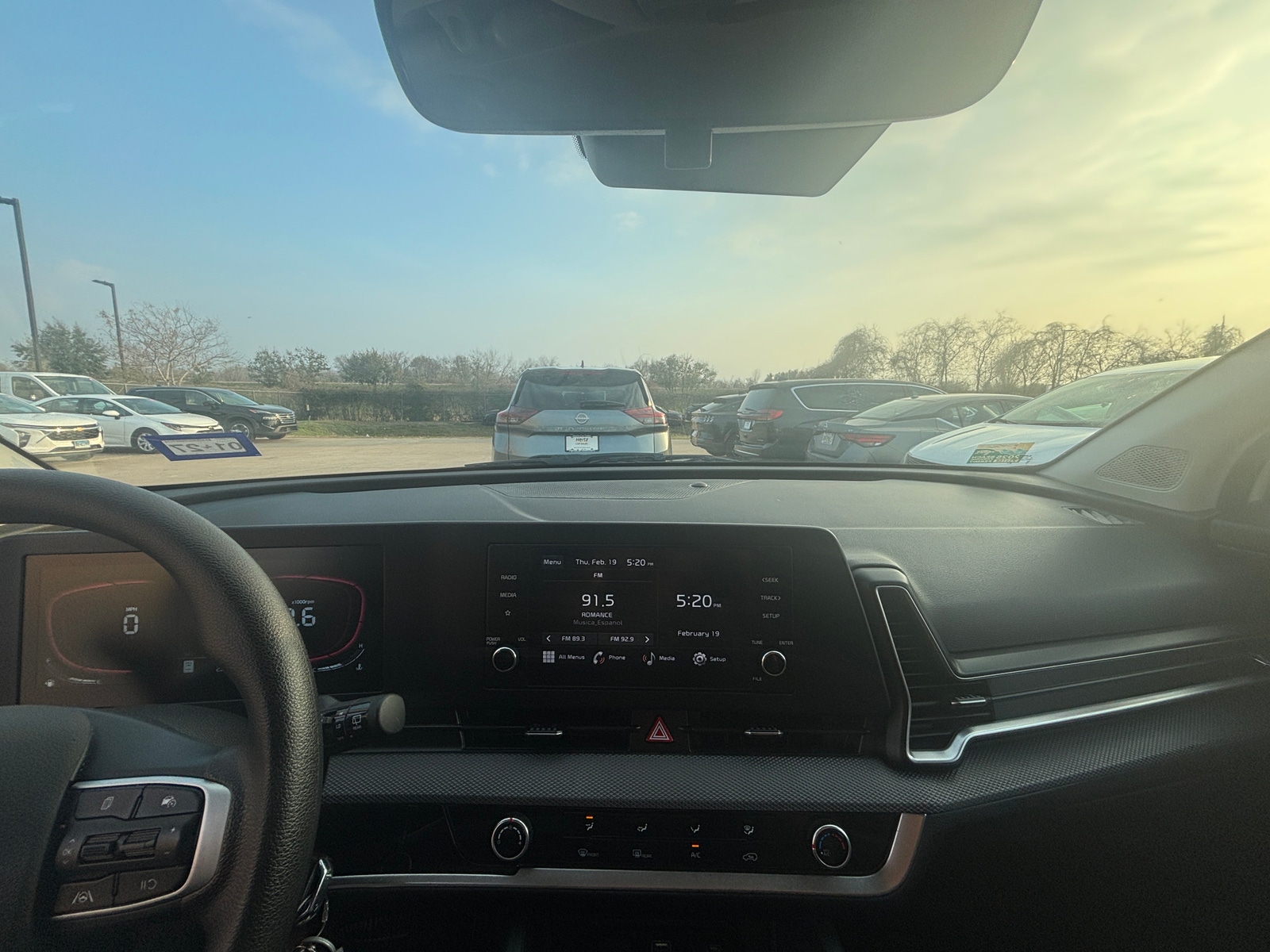 Thumbnail: 2025 Kia Sportage - 3