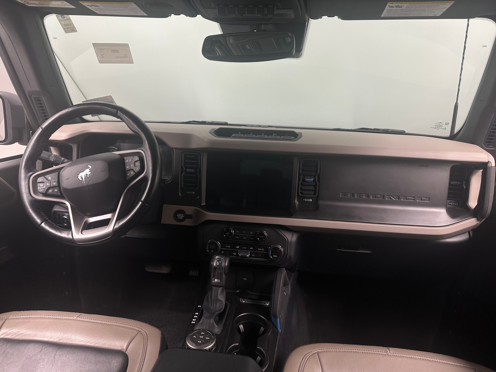 Thumbnail: 2023 Ford Bronco - 3