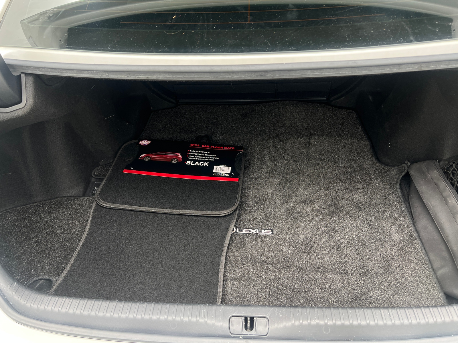 Thumbnail: 2018 Lexus RC - 4