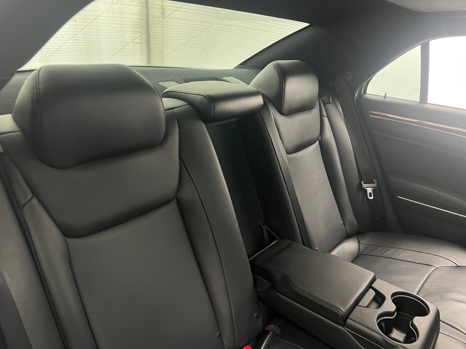 Thumbnail: 2014 Chrysler 300 - 5