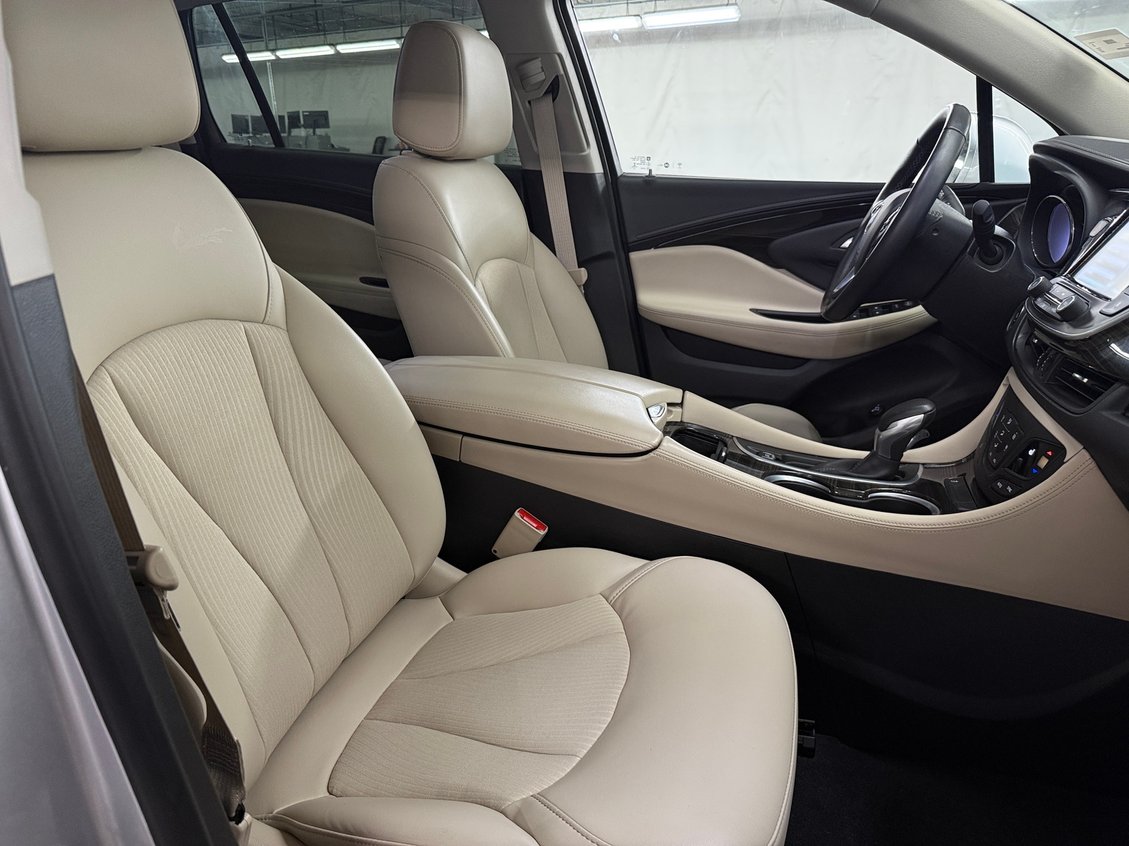 Thumbnail: 2019 Buick Envision - 2