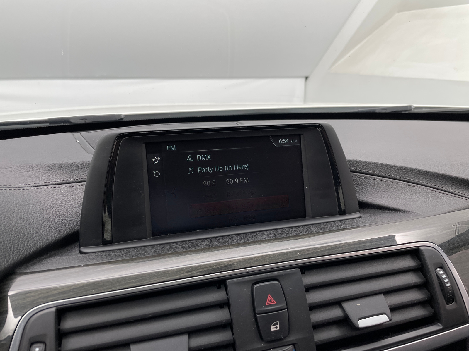 Thumbnail: 2018 BMW 3 Series - 3