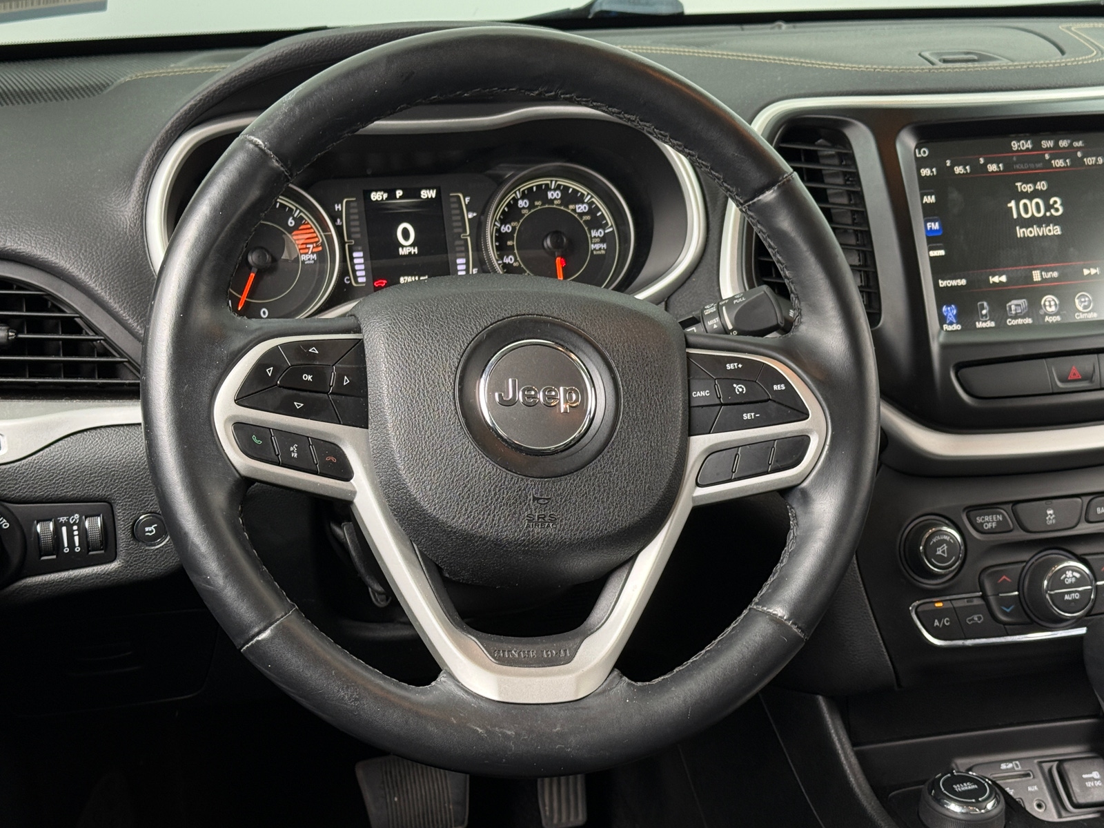 Thumbnail: 2018 Jeep Cherokee - 5