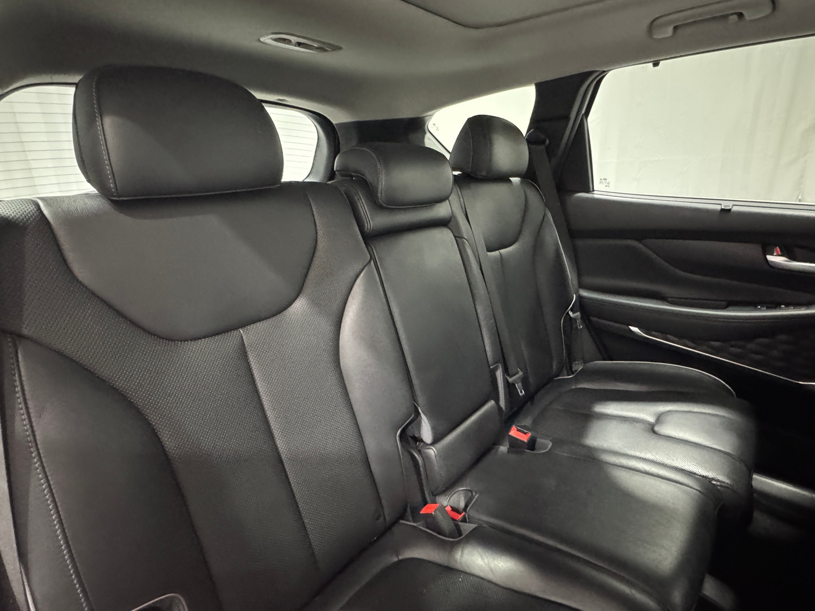 Thumbnail: 2022 Hyundai Santa Fe - 5