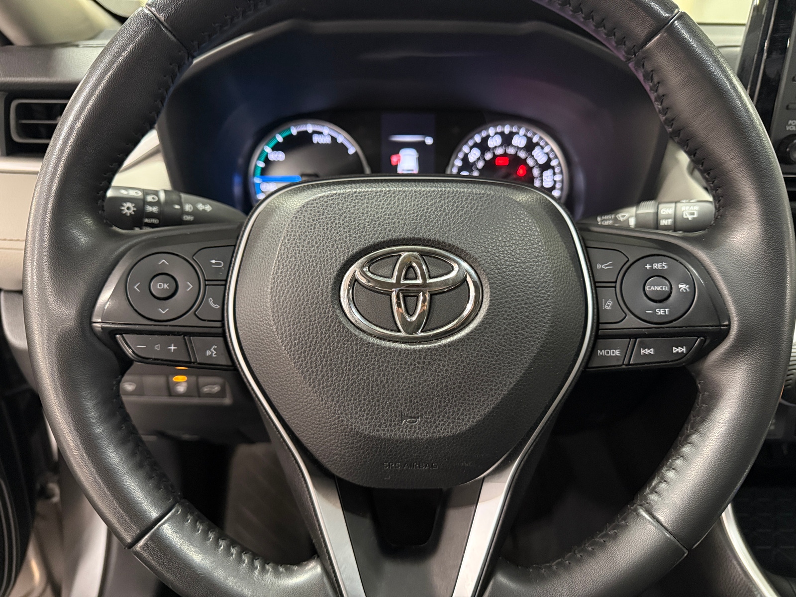 Thumbnail: 2021 Toyota RAV4 - 5