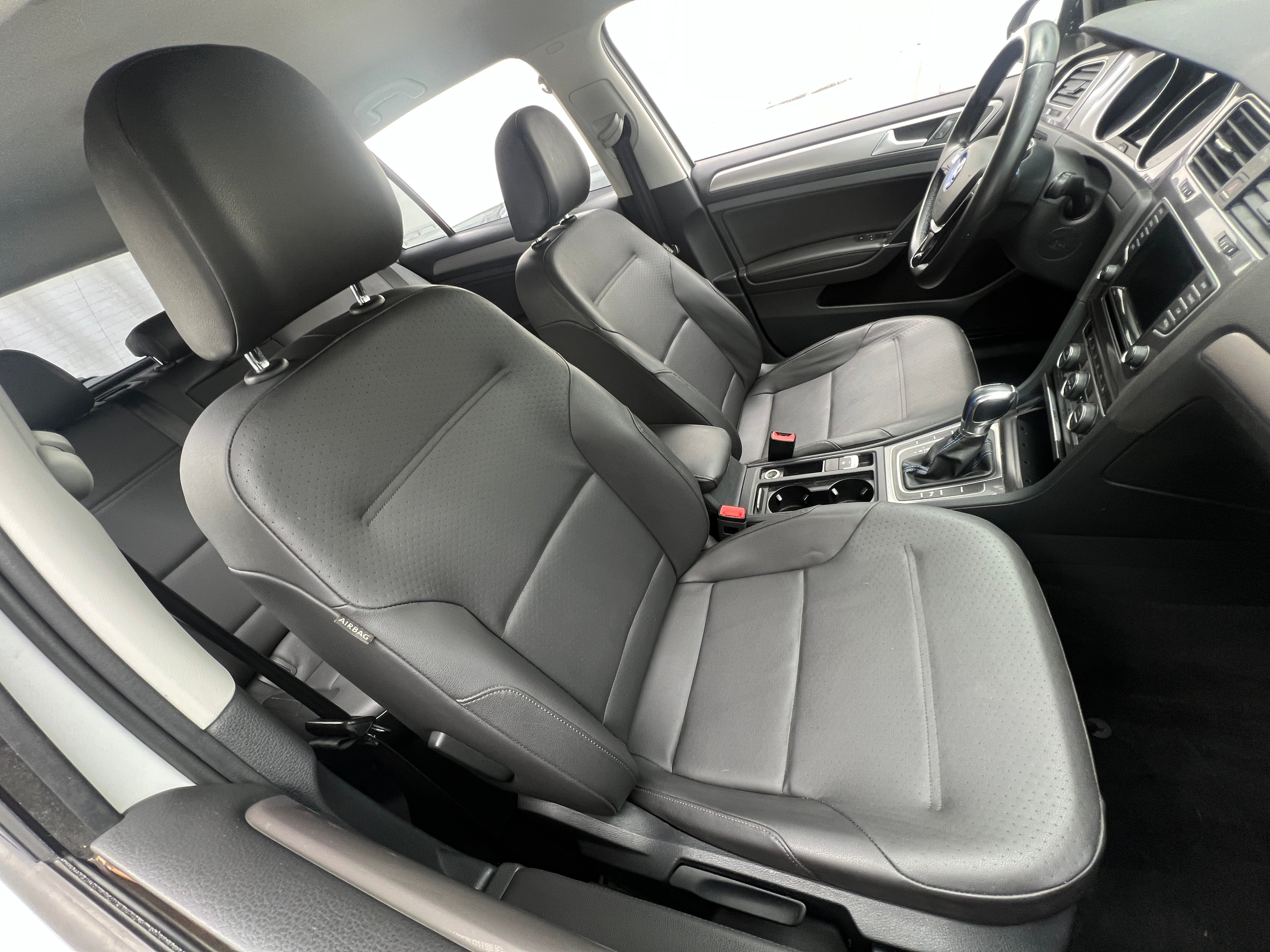 2015 Volkswagen e-Golf