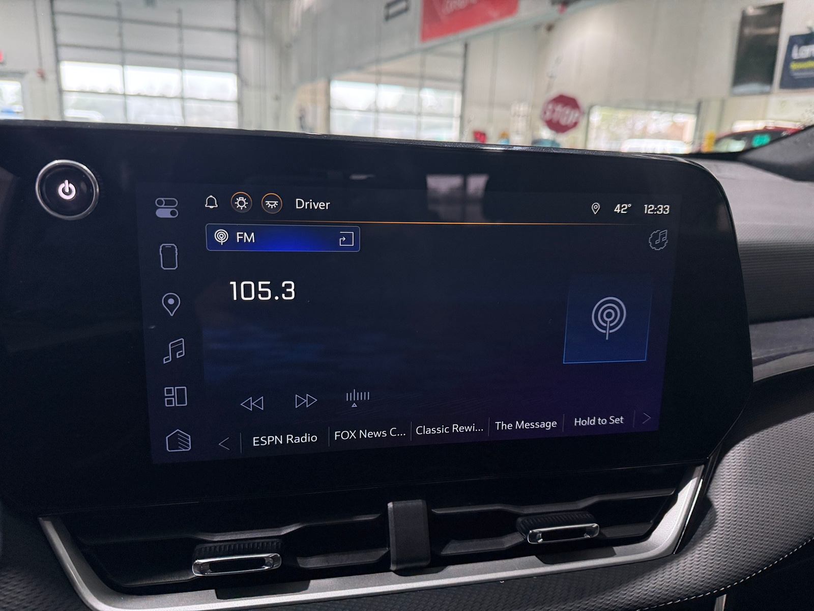 Thumbnail: 2025 Chevrolet Equinox - 4